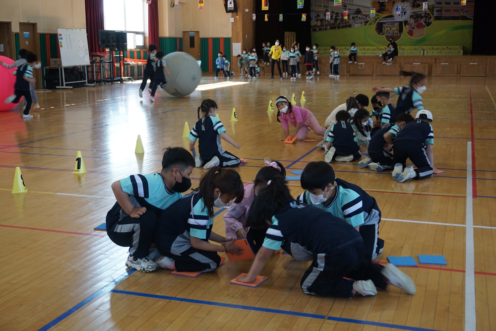 집현초, 어린이날 100주년 맞이 체육한마당 축제 운영 - 관련이미지1