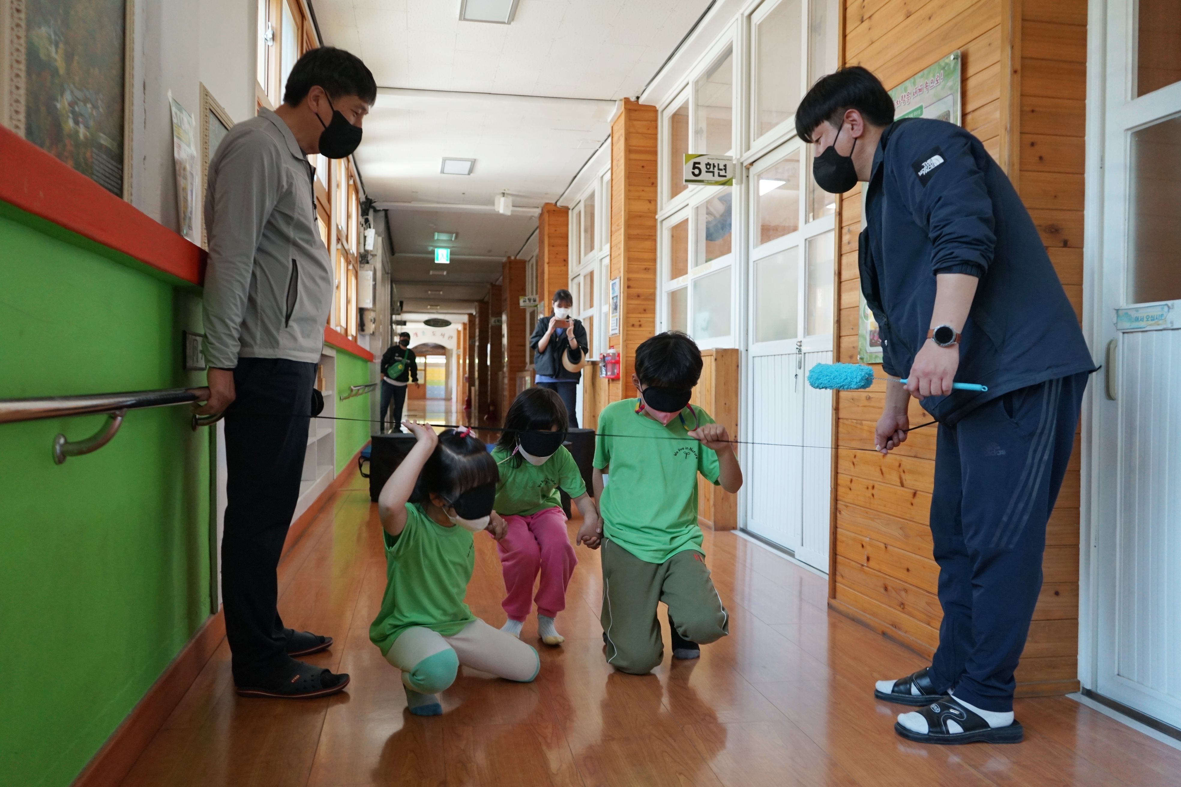 어울림 야영활동으로 몸도 힐링, 마음도 힐링! 화개초 · 왕성분교, 「별, 밤, 그리고 우리」 야영수련활동 실시 - 관련이미지1