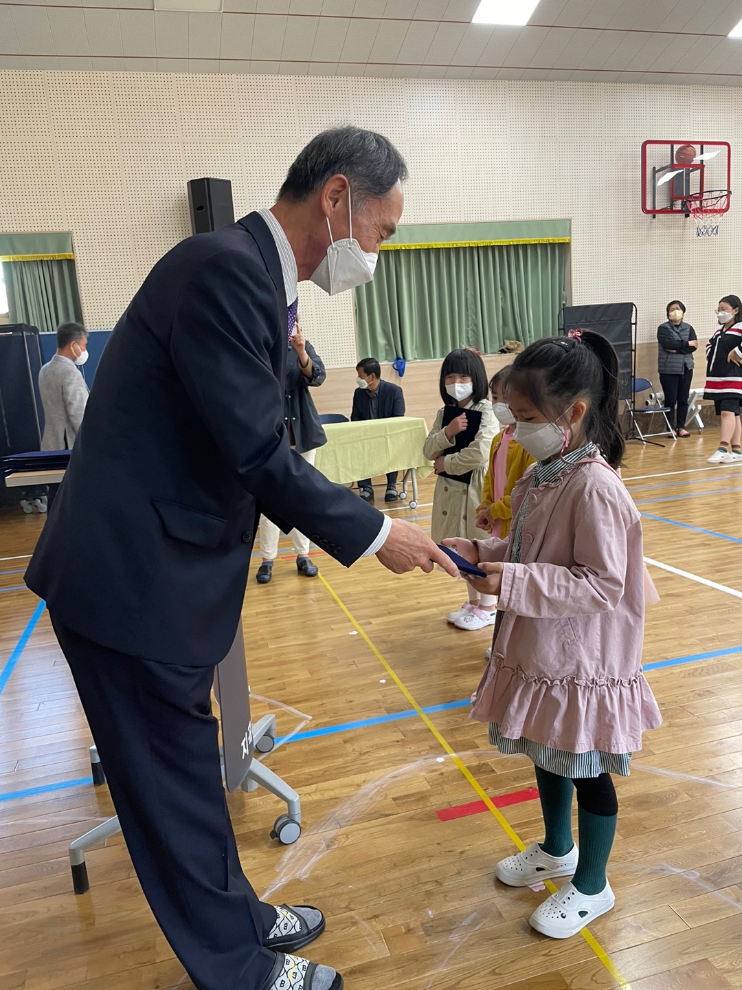 지곡초, 전입학 장학금 480만원 수여 - 관련이미지4