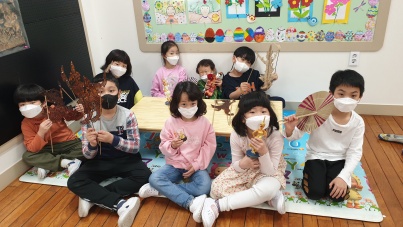 서하초, 더불어 살아가는 지구촌 사회를 배워요 - 다문화체험활동을 통한 상호문화이해교육 실시 - - 관련이미지1