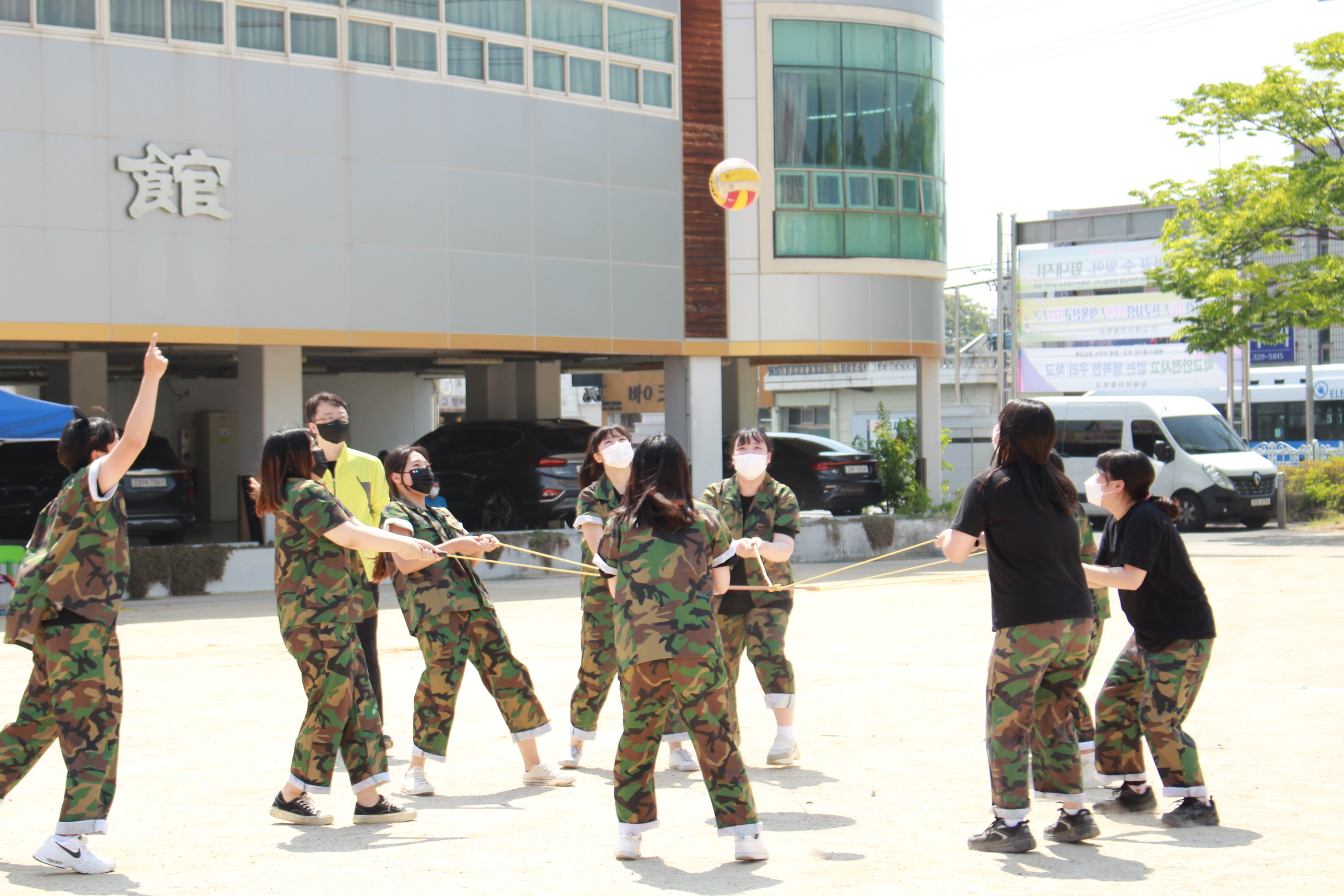 2022. 김해여자중학교 교내 체육한마당 개최 - 관련이미지3