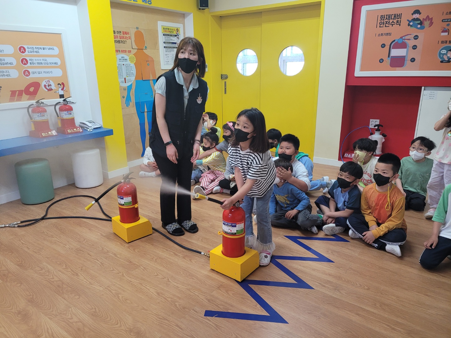 충무초등학교 관내 학교대상 안전체험교실 운영 - 관련이미지6
