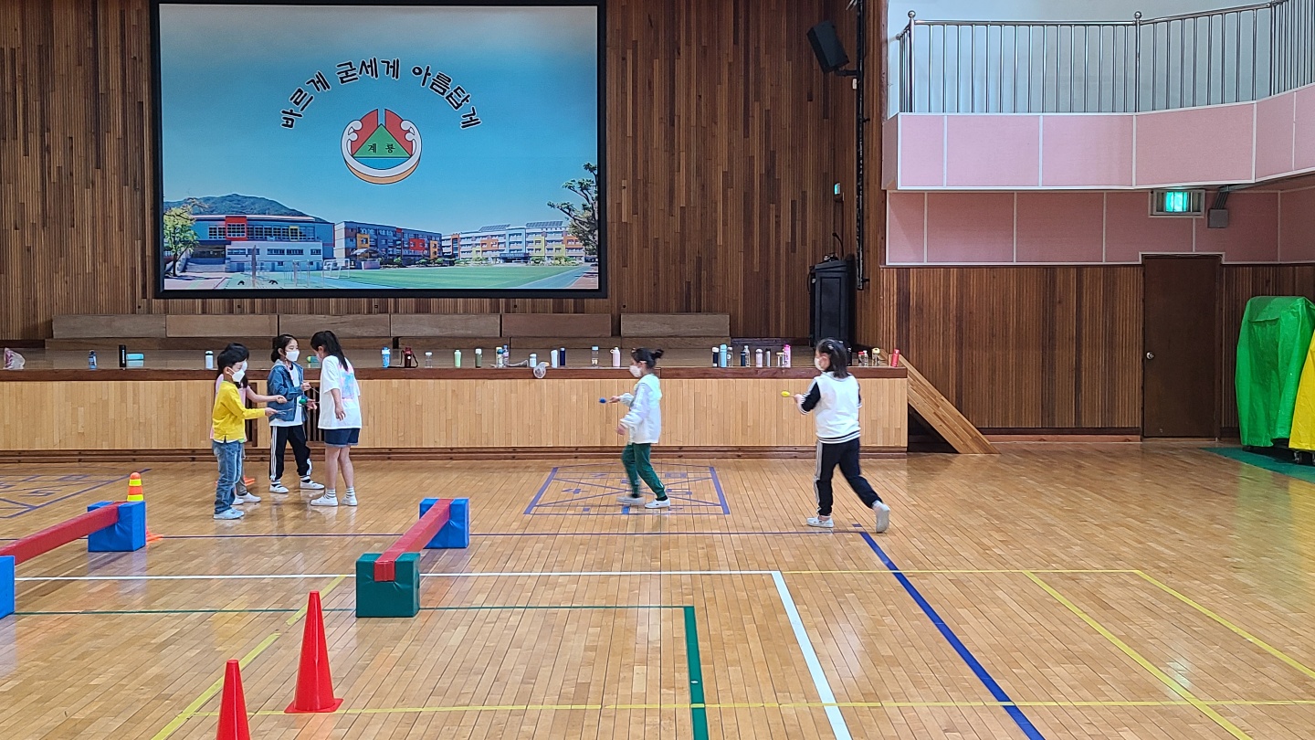 계룡초등학교, 스포츠주간 및 세계놀이문화 체험활동 - 관련이미지4