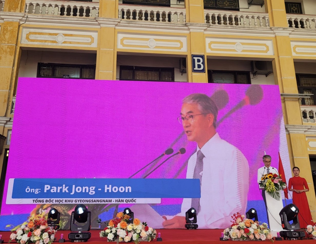 경남교육청, 베트남에 아이티(IT)교육센터 개소 - 관련이미지3