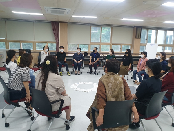 ‘신뢰 서클을 통한 행복한 공동체 만들기!’ - 관련이미지3