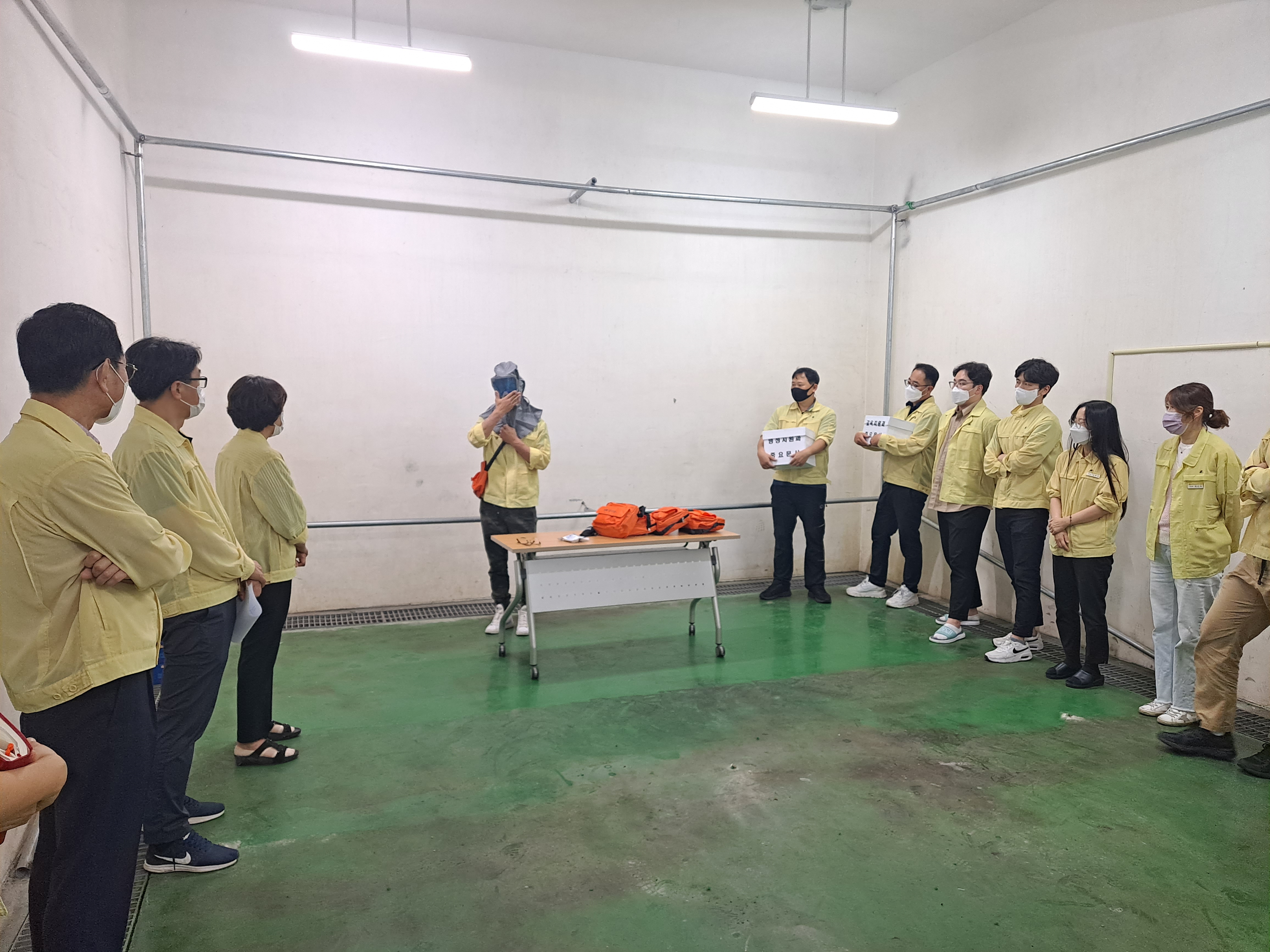 합천교육지원청, 청렴과 더불어 실시하는  “2022년 을지연습 민방위훈련 실시 및 전투식량 체험! ” - 관련이미지1