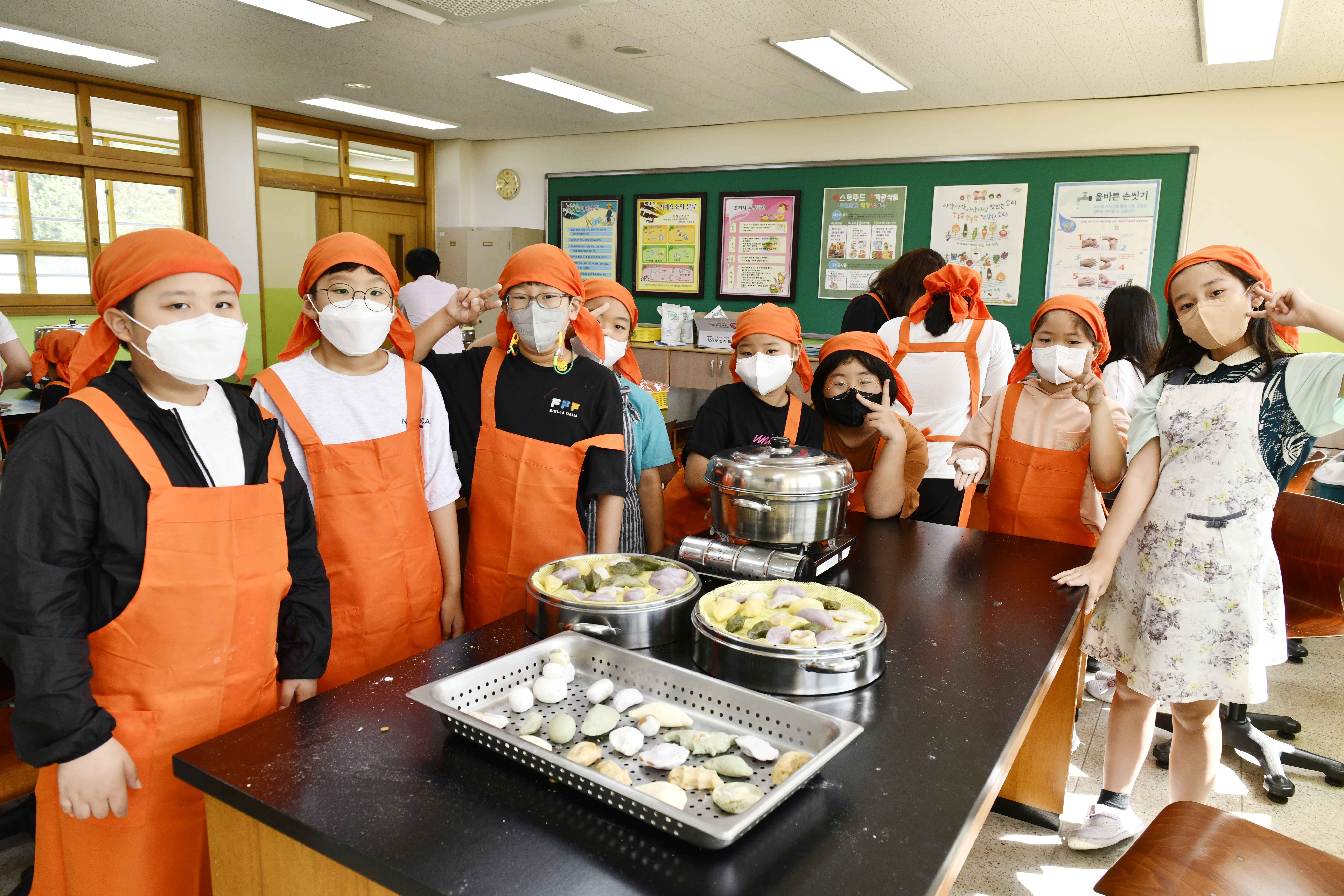 대방초, 조물조물, 알록달록 내 손으로 만든 송편 드세요 - 관련이미지1