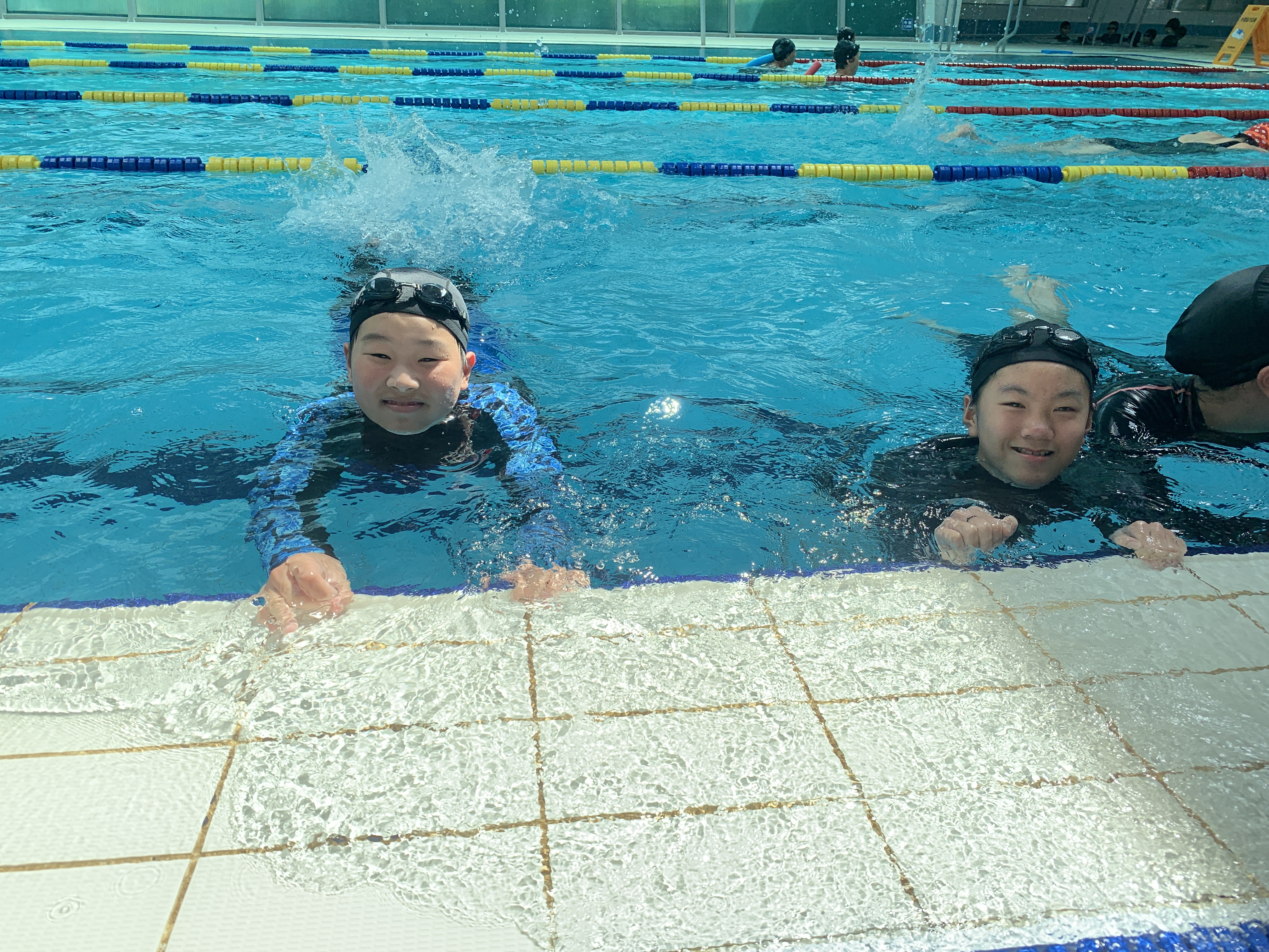 궁류초, 생존수영 교육으로 물놀이 안전사고 예방해요! - 관련이미지2