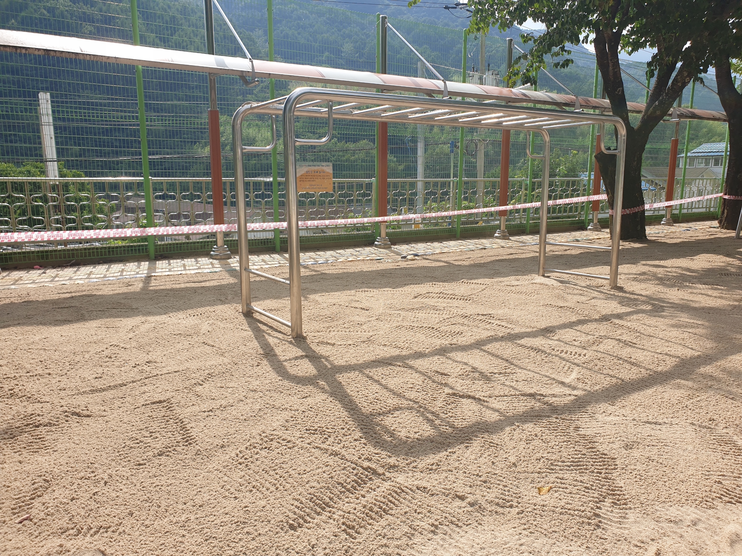 묵계초, 시설 개선사업 마무리하고 새 학기 맞아 - 관련이미지3