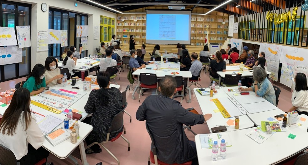 경상남도의령교육지원청, 2022. 청미래행복교육지구 ‘마을 교사 공감토론회’ 새로운 도약 - 관련이미지1