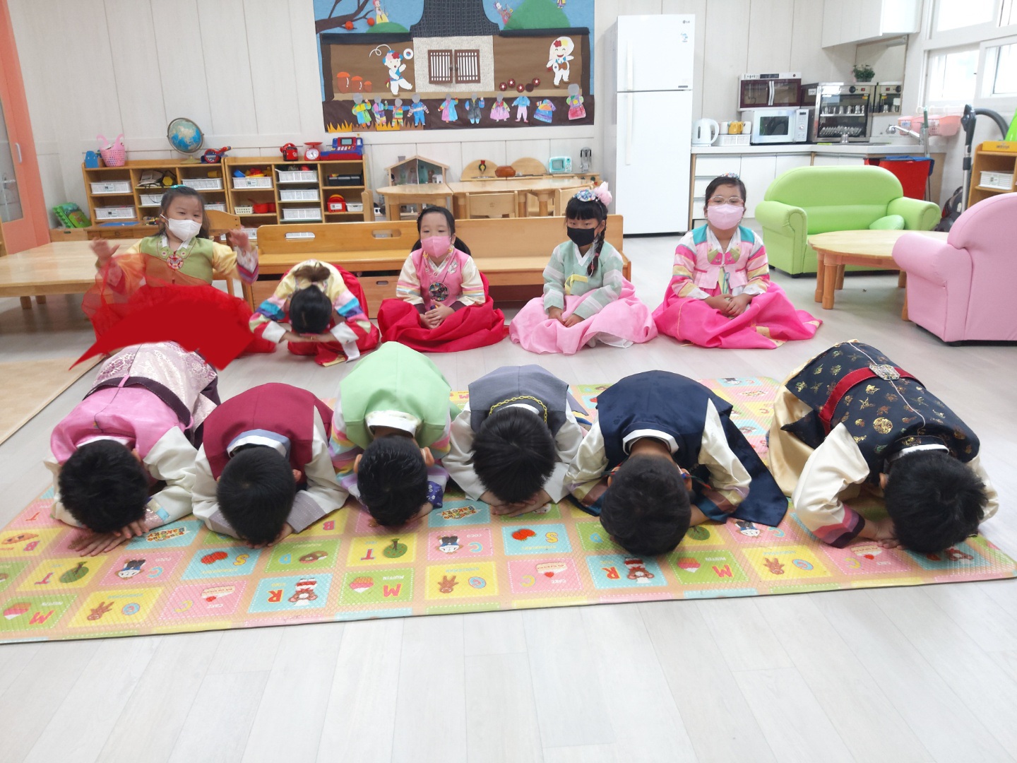 유영초병설유, 전통예절을 배우며... - 관련이미지1