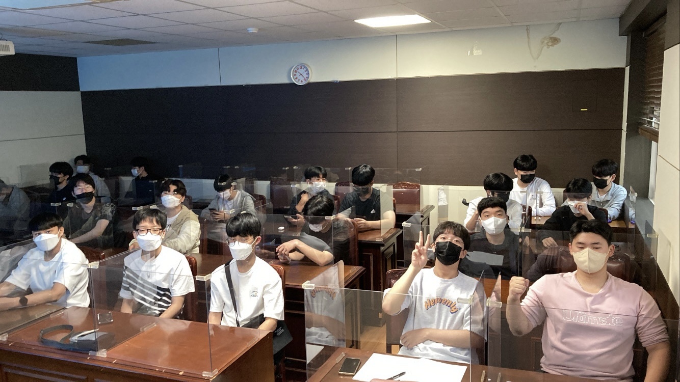 김해임호고, 진로탐색형 현장체험활동 - 관련이미지1