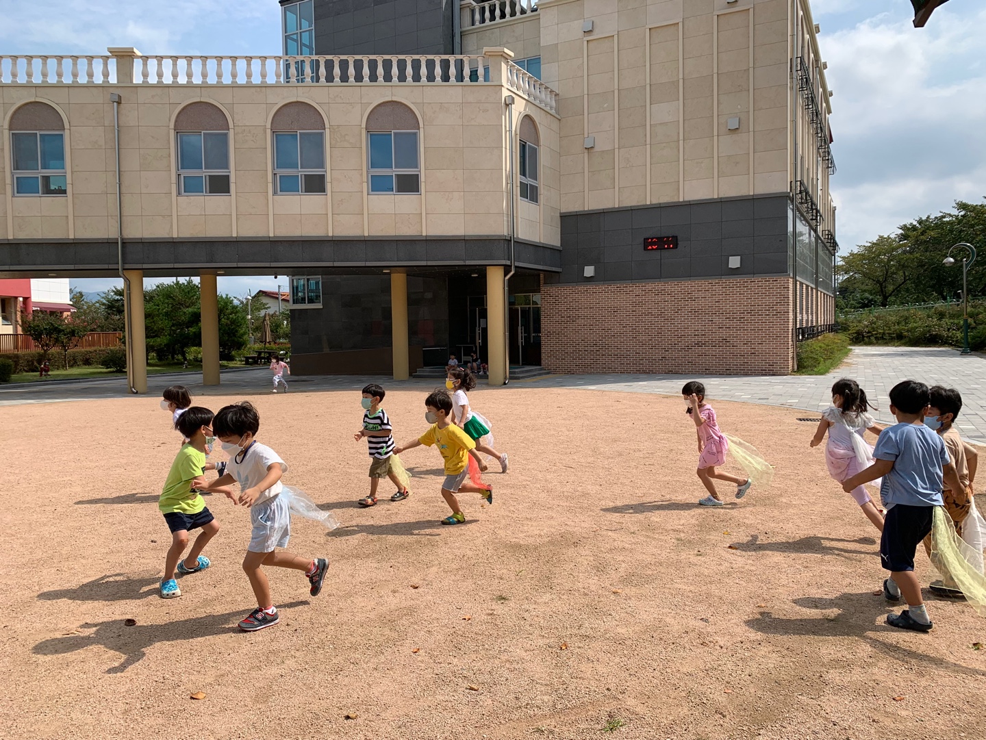 장유유치원- 전통놀이 한마당 - 관련이미지3