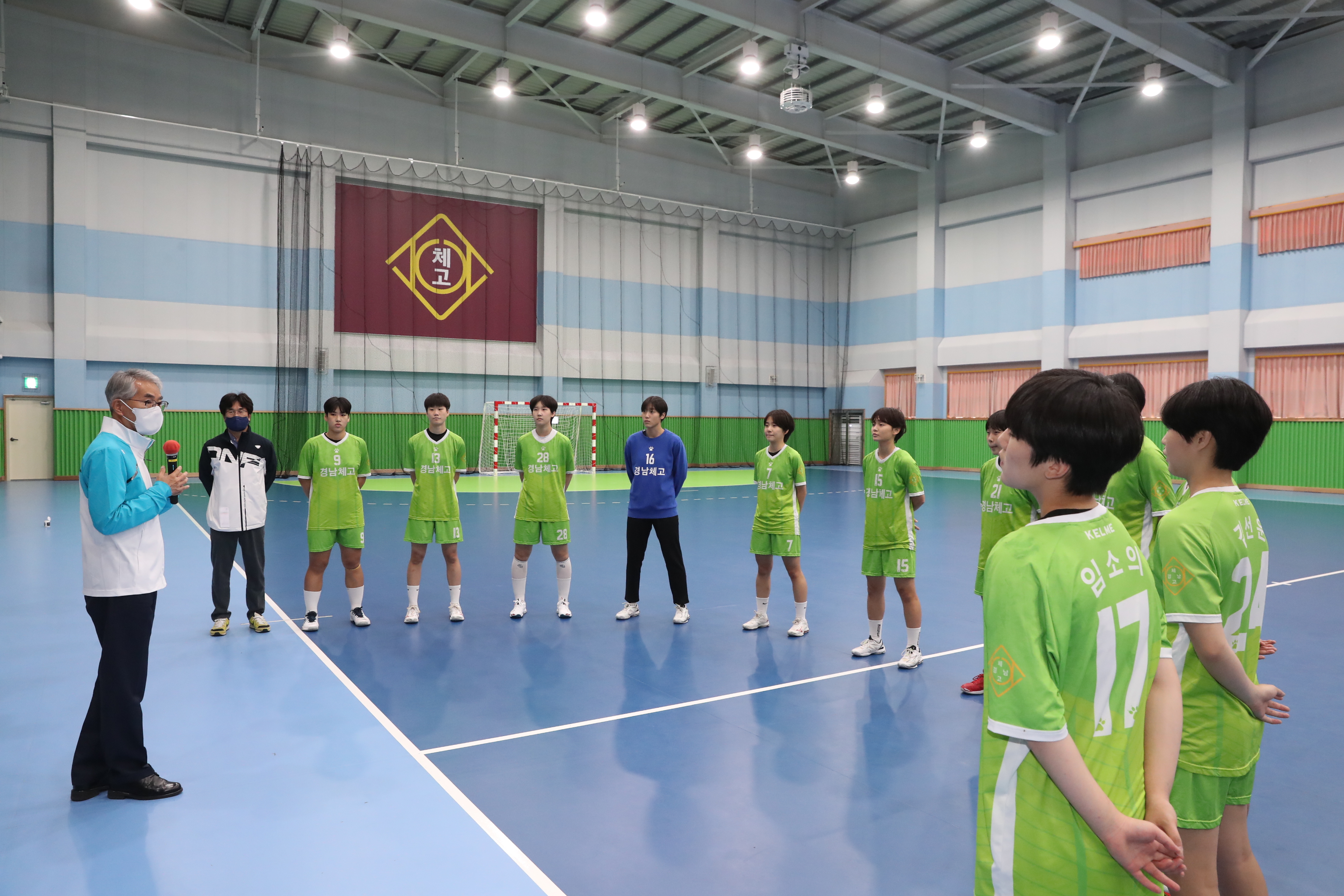 박종훈 교육감, 전국체전 출전 앞둔 경남체고 격려 - 관련이미지2