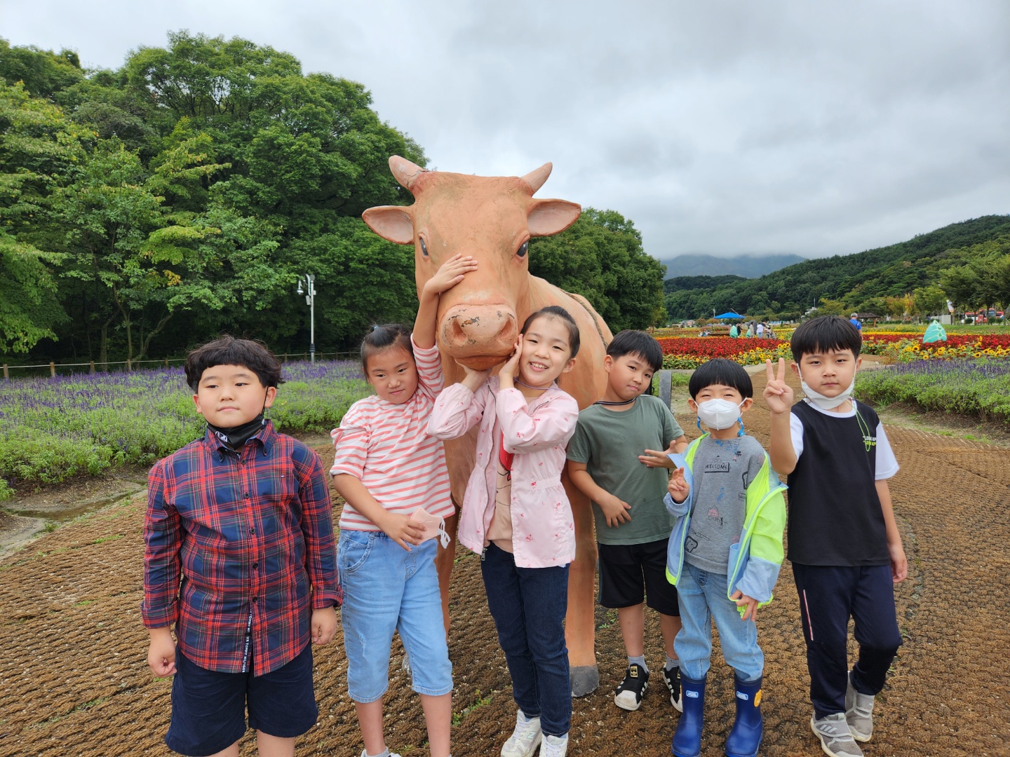 <병곡초> 책장 넘기는 소리를 들어봐요. - 관련이미지3