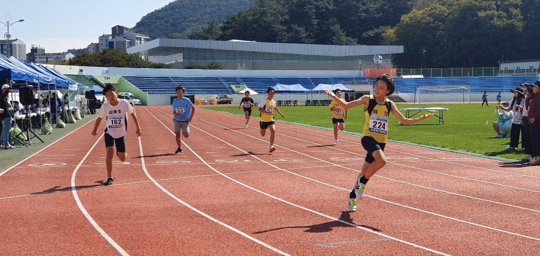 2022년 교육장배 초·중학생 육상대회 개최 - 관련이미지2