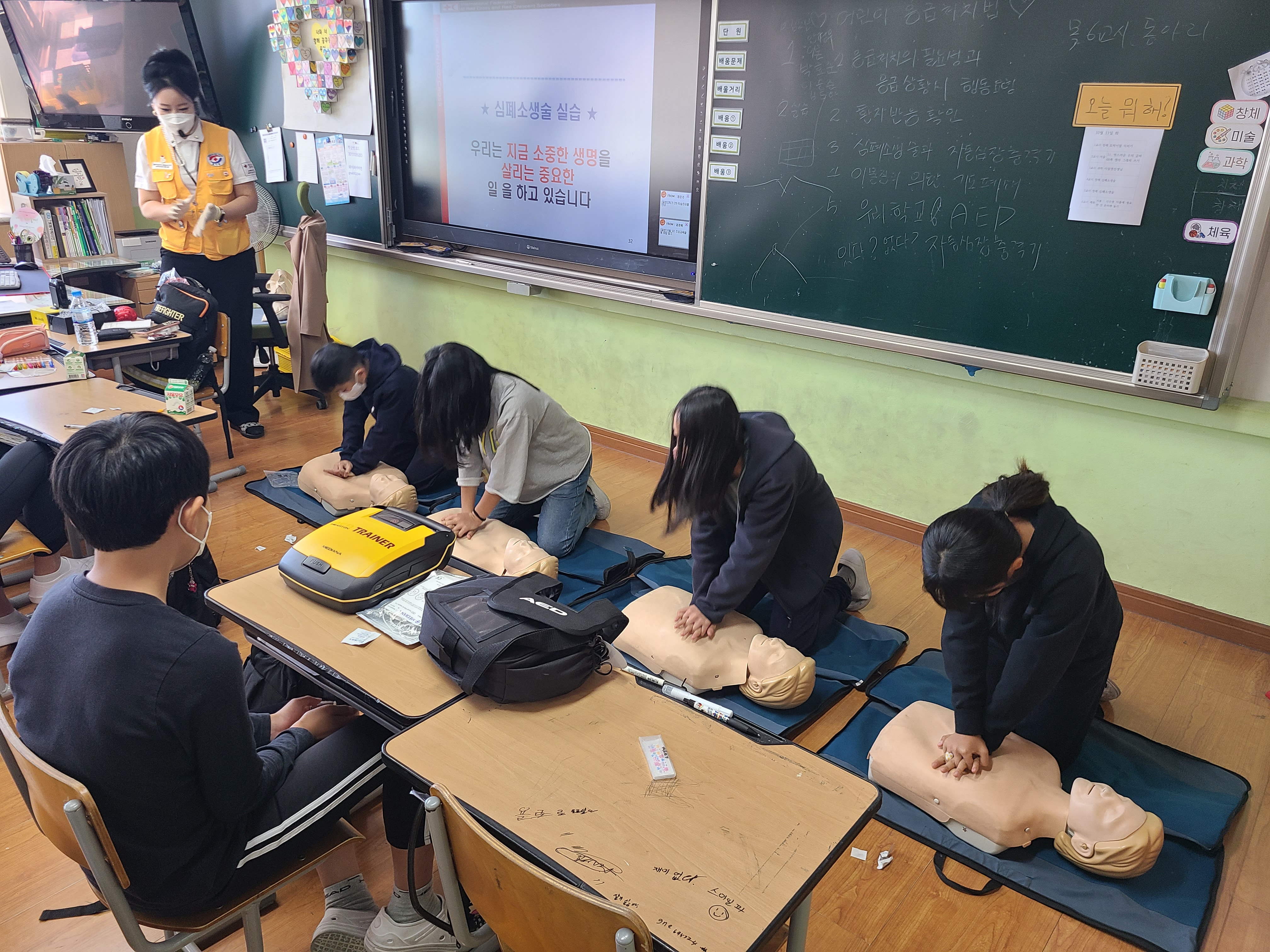 소중한 생명을 살리는 심폐소생술교육 - 관련이미지3