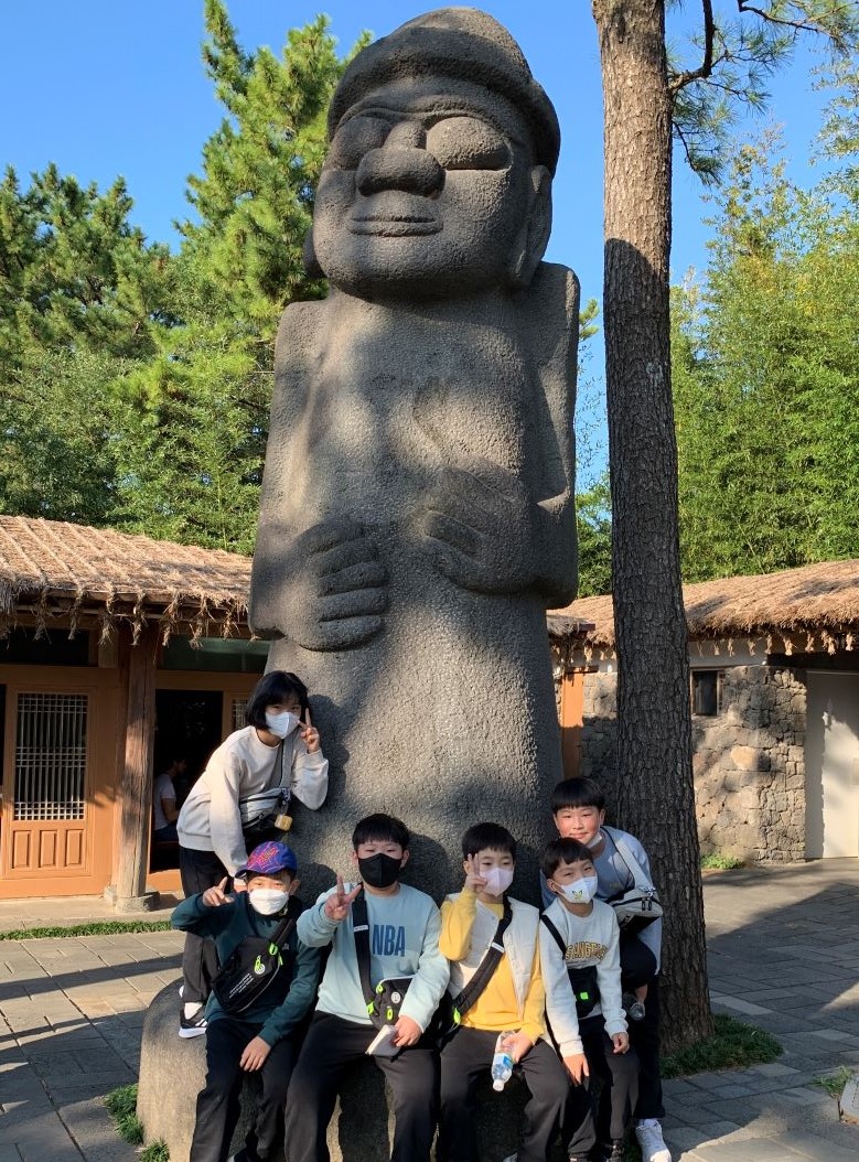 궁류초, 수학여행으로 꿈의 날개를 펴다. - 관련이미지4