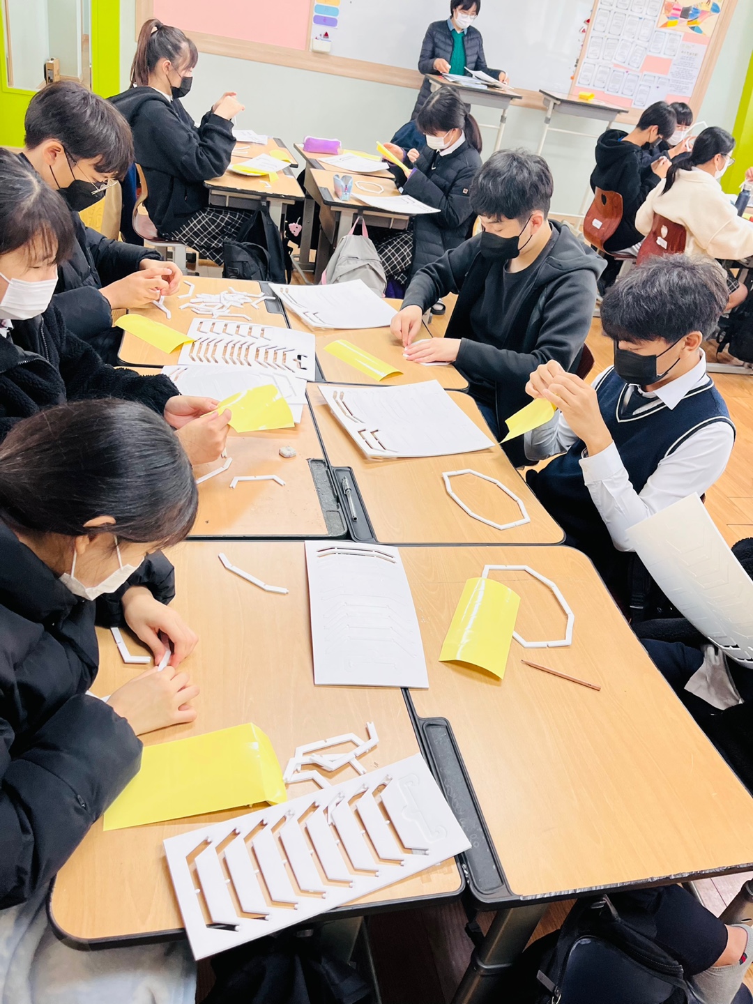 ‘체험중심 4차 산업 진로탐색’ - 관련이미지3