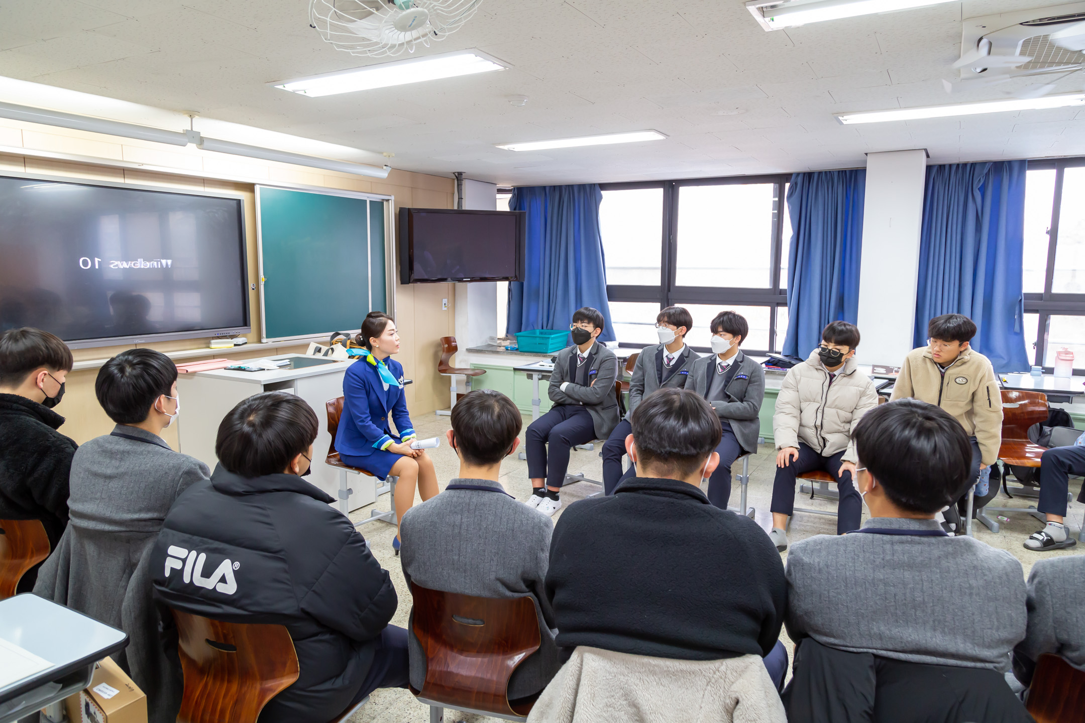 마산제일고 꿈·끼·JOB는 진로디자인, 전문직업인과의 만남 행사 가져 - 관련이미지2