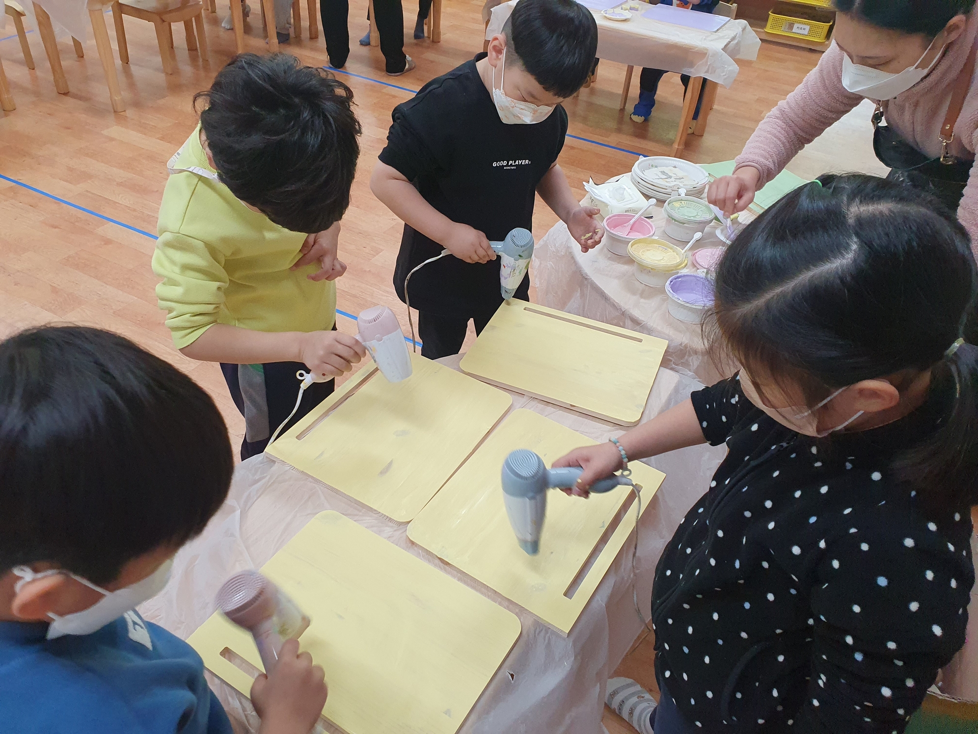 스스로 책이 읽고 싶어지는 예쁜 독서대 만드는 날! - 관련이미지2