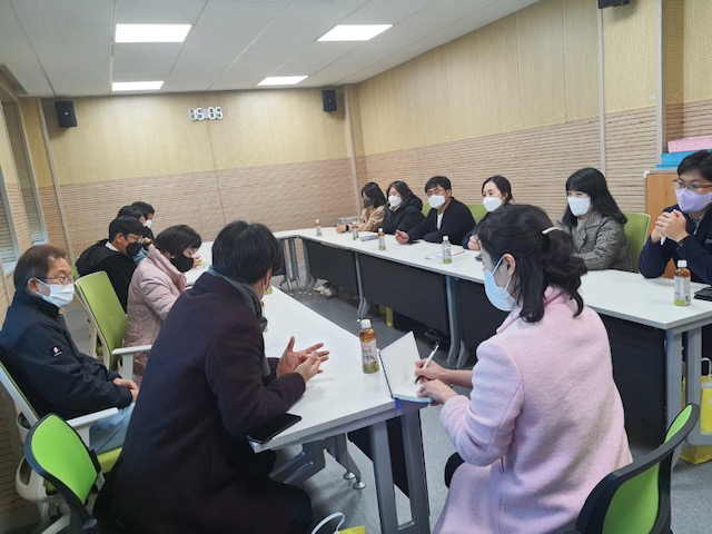 합천교육지원청,  『2022. 중등 전문적학습공동체 운영 사례 나눔』실시 - 관련이미지1