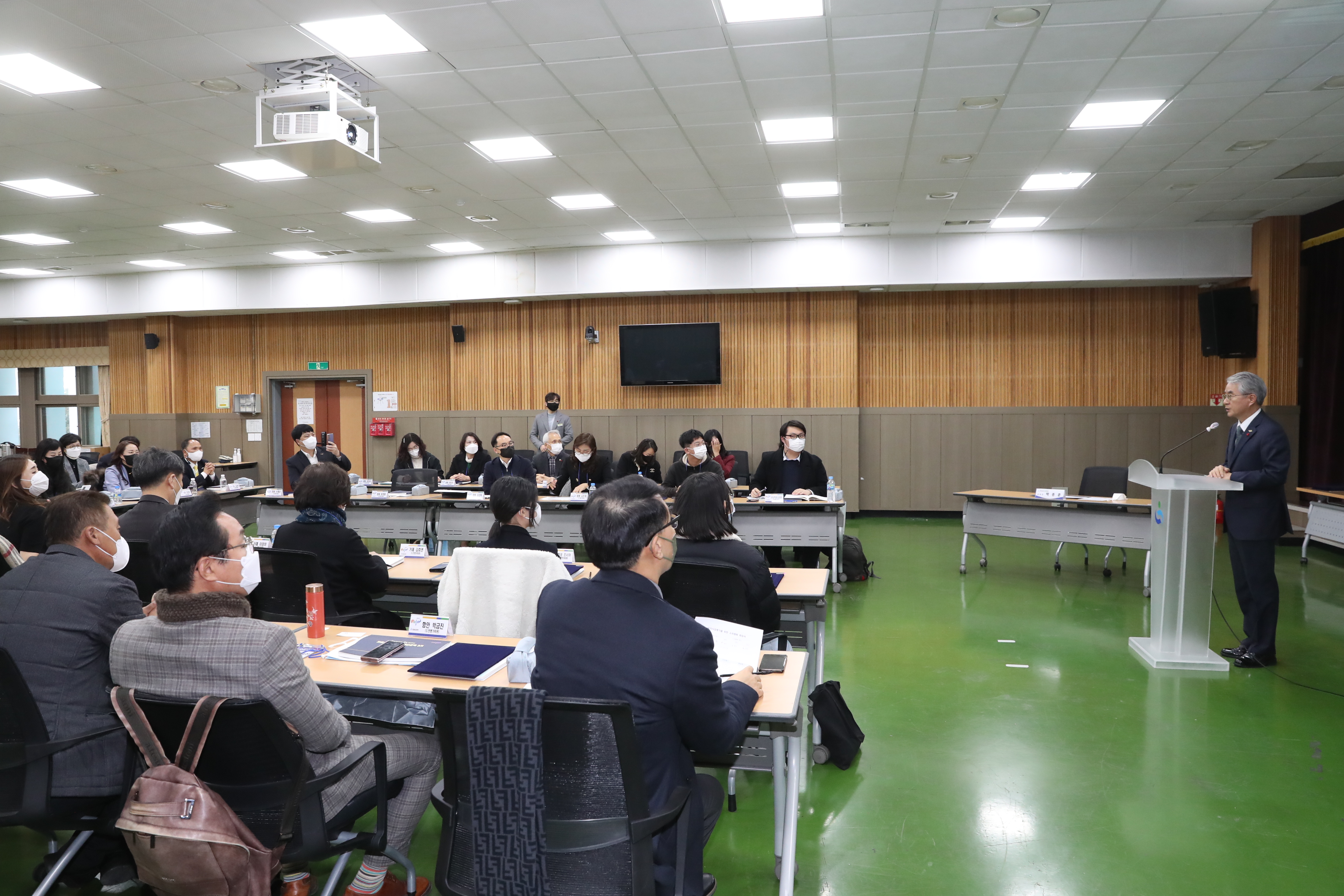 경남교육청, 교육감 공약사업평가단 위촉(정책기획관 고희점 ☎278-1730 또는 정현정 ☎278-1732) - 관련이미지3