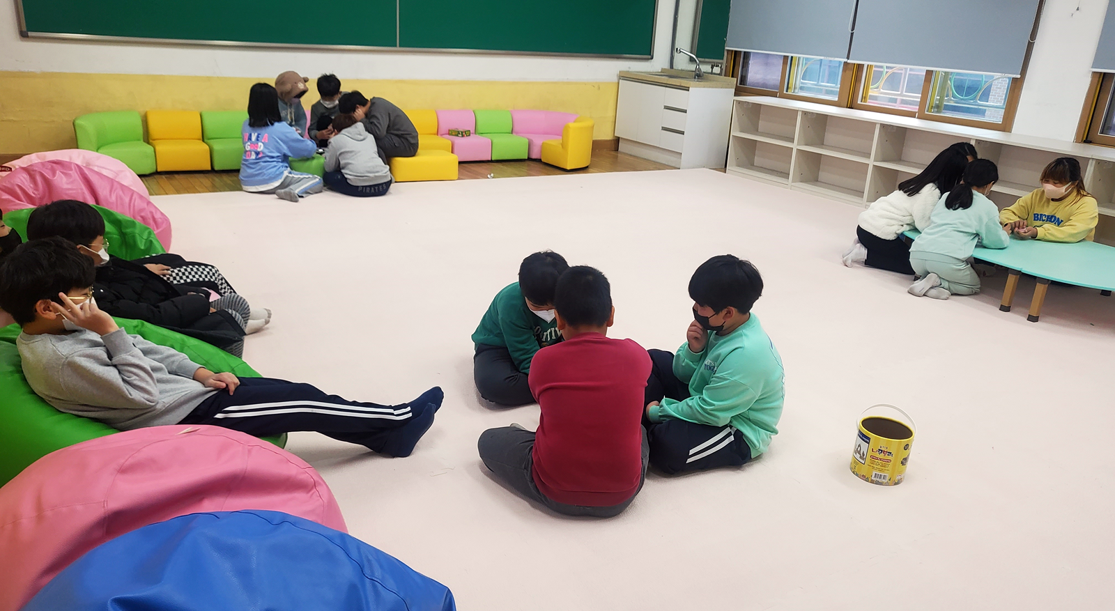 거창초, 쉼터가 생겼어요 - 관련이미지1