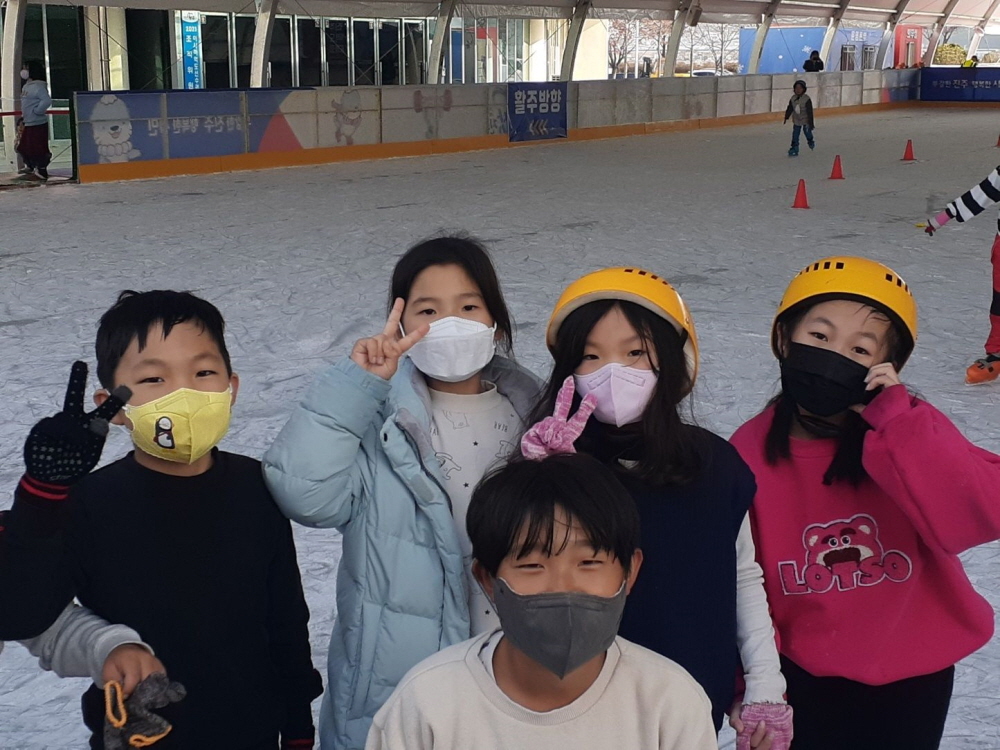 옥종초, 스케이트 타러 겨울왕국으로 고고고! - 관련이미지1
