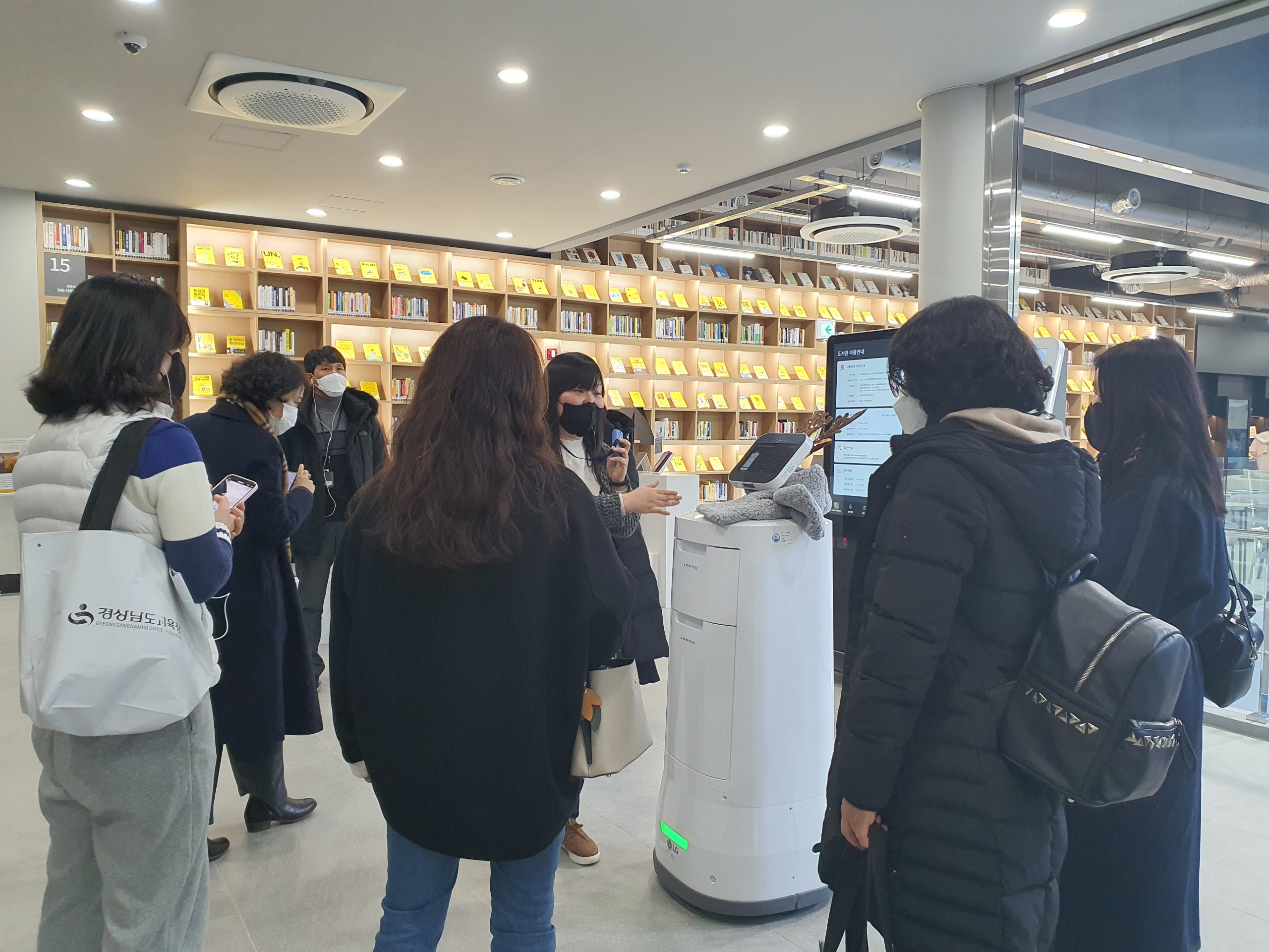 독서클럽 활동으로 꾸준히 책 읽는 방법 터득했어요(창의인재과 문미선 ☎210-5150 또는 안혜진 ☎210-5151) - 관련이미지5