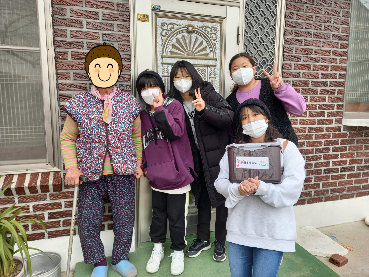 진정초, 독거 어르신을 위해 사랑으로 김치 담궈 - 관련이미지3