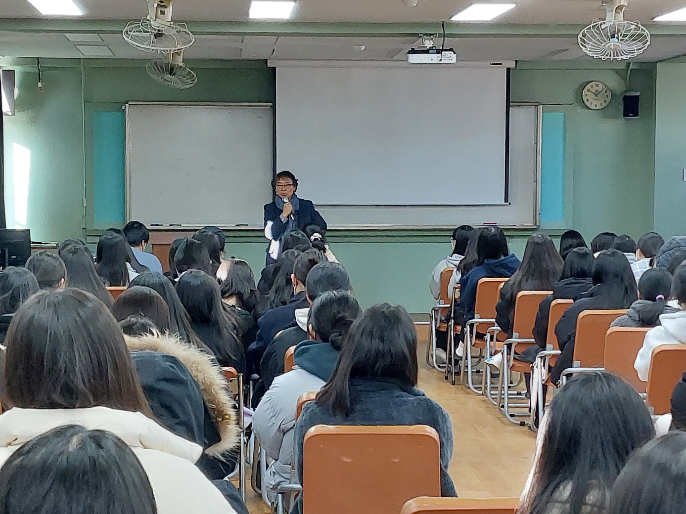 하동여고, 박경리 문학관 관장 초청 특별 강연 실시 - 관련이미지1