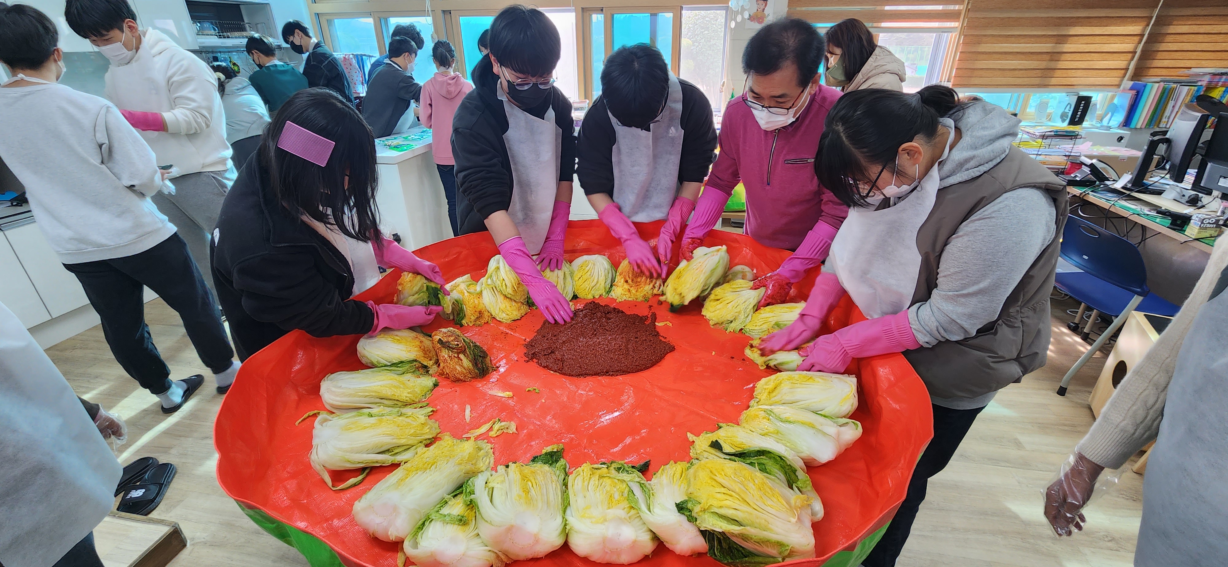 신등중고 신바람 나는 “교육공동체와 함께하는 어울마당”실시 - 관련이미지3