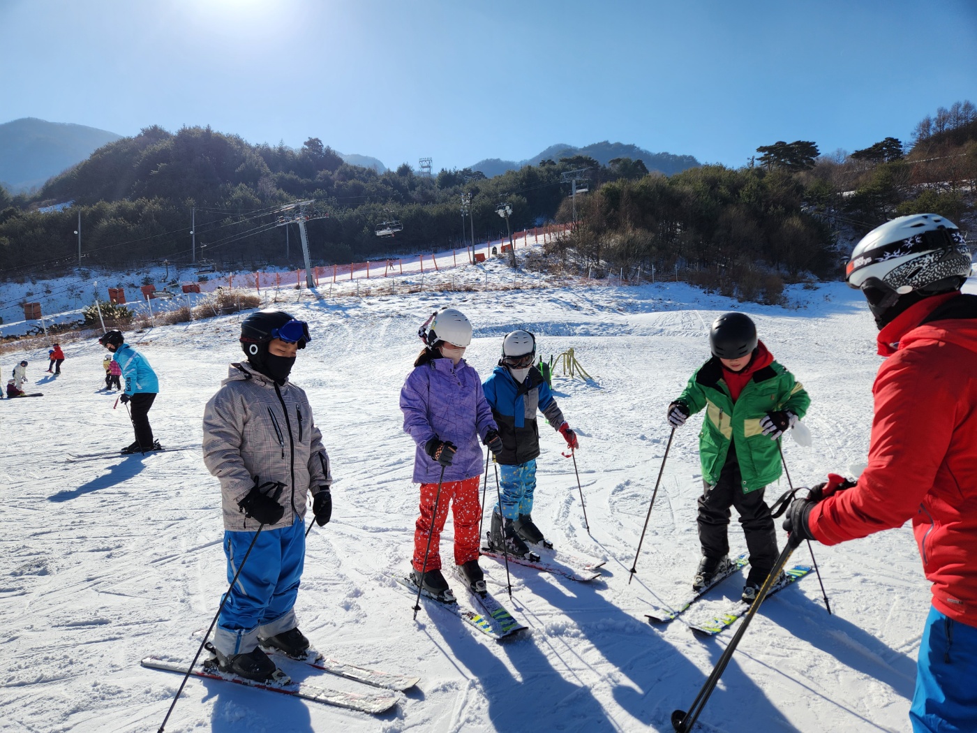 화개초, 신나는 동계 스포츠 체험으로 추위를 이겨내요! -계절 스포츠 체험활동으로 평생 여가생활의 기틀 마련- - 관련이미지2