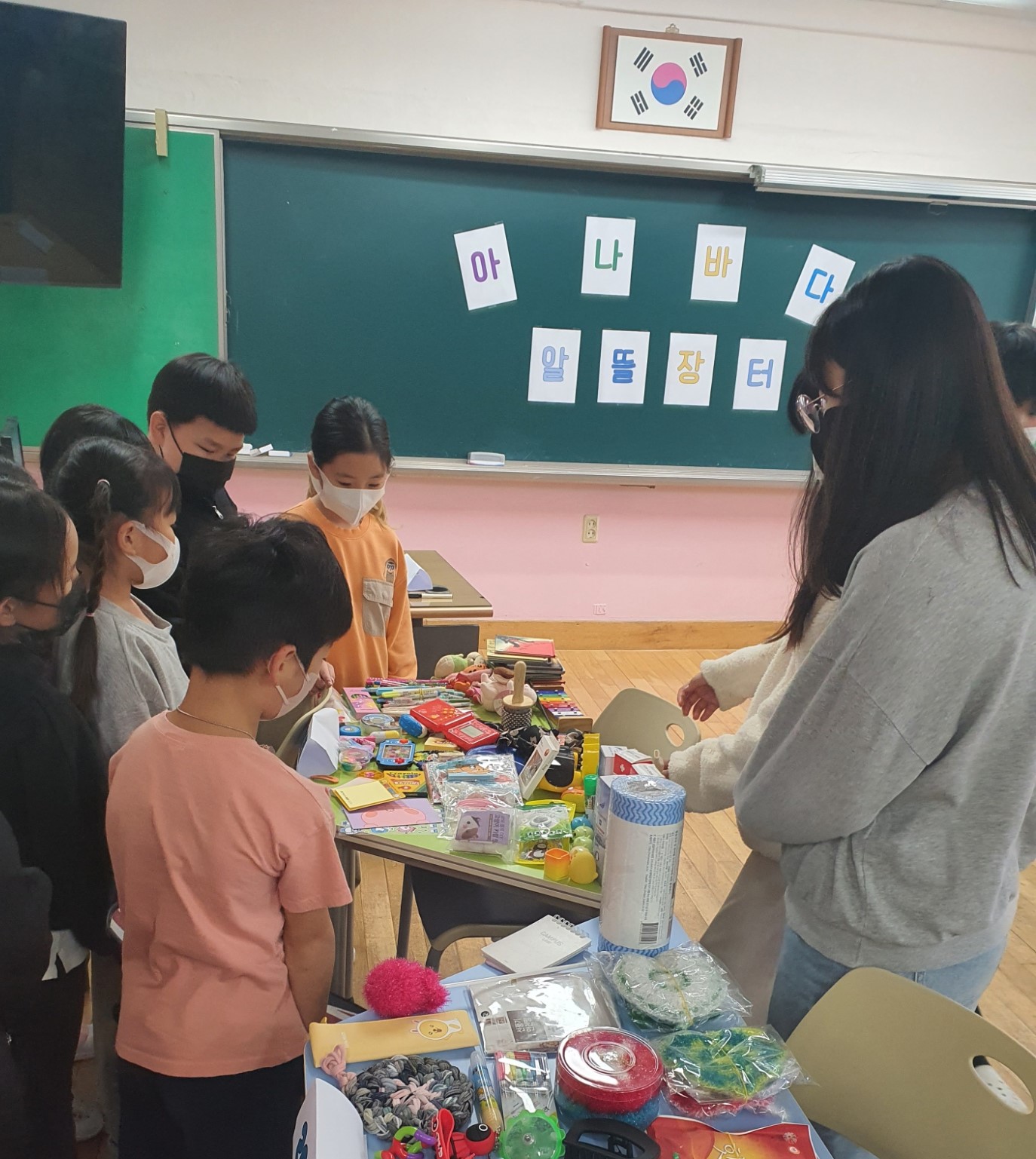 칠원초,함께 영화보며 추억을 만들어요! - 관련이미지8