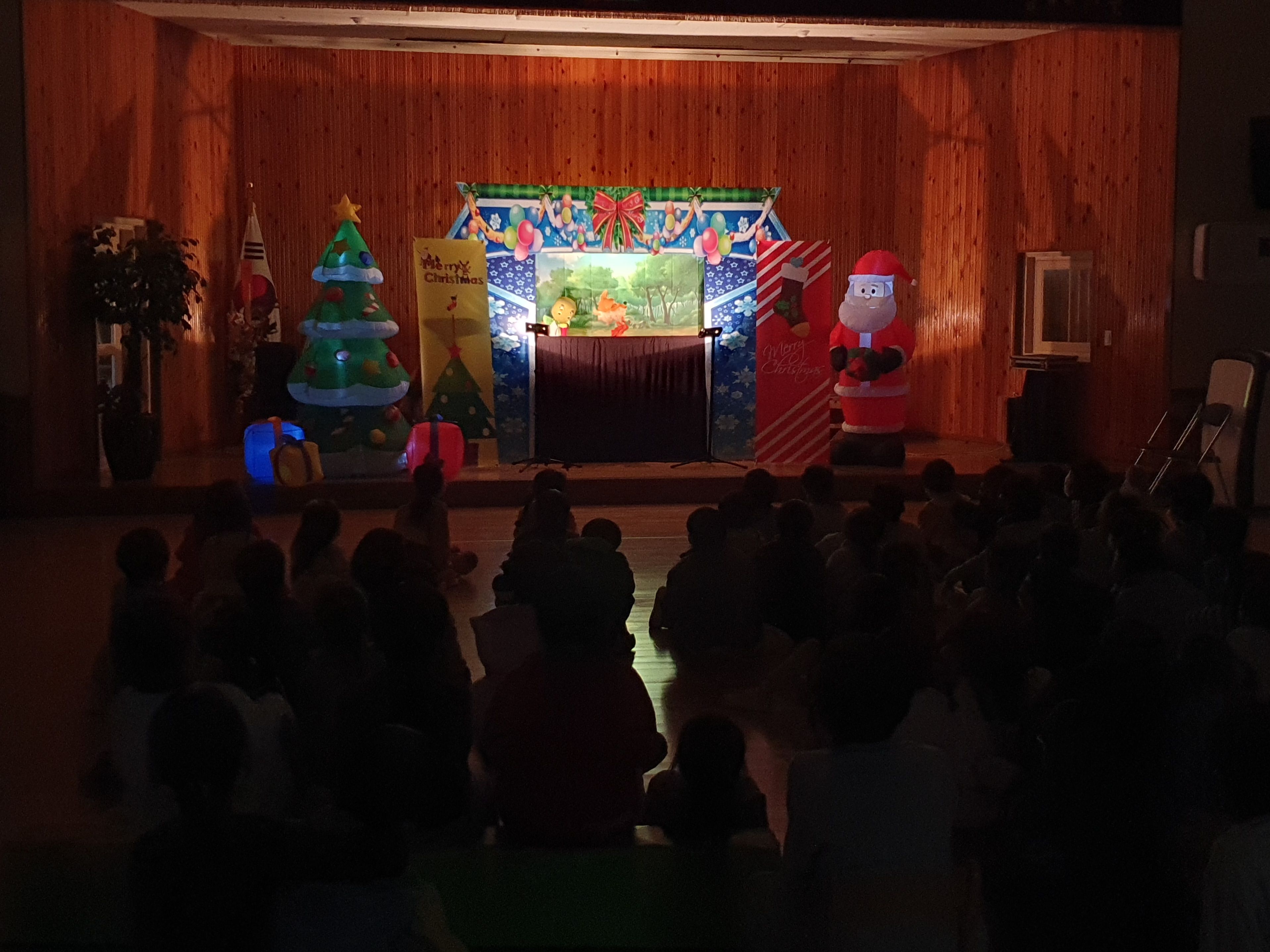 김해 단설 장유유치원, 서로 다름을 이해하는 장애이해 인형극 관람 - 관련이미지2