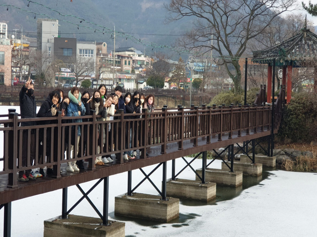 마산의신여중, 예술꽃 씨앗학교와 마을학교 교사 문화체험 및 워크숍 - 관련이미지5
