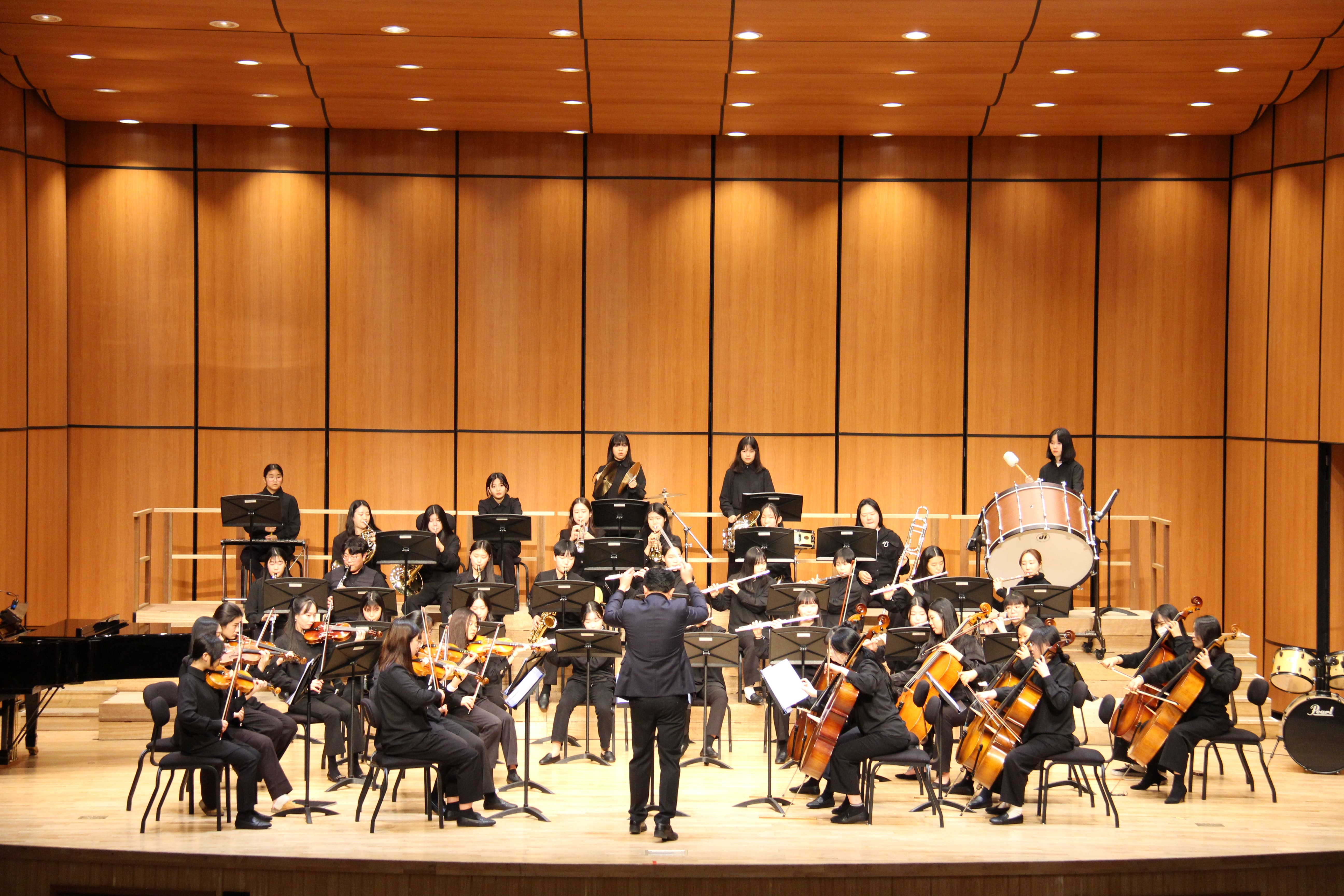 신창여중, 제26회 창녕군민을 위한 신창 송년합창의밤 개최 - 관련이미지1