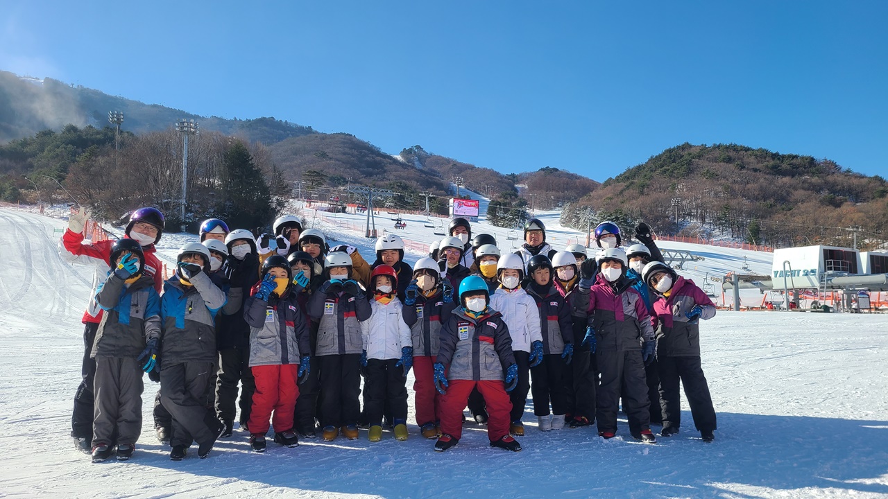 서하초, 겨울 스포츠도 거뜬! - 동계 스키캠프 실시 - - 관련이미지1