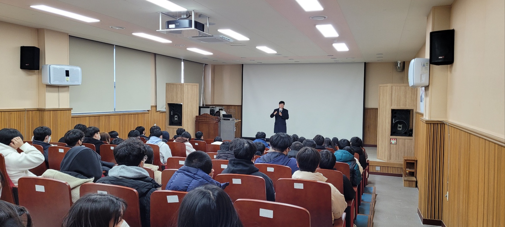 거제옥포고, 2022학년도 전 거제시장 변광용 초청 강연 실시 - 관련이미지2