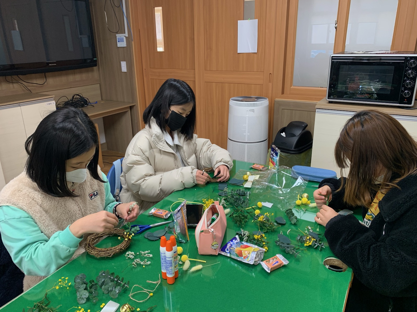 합천교육지원청,  2022년 합천Wee센터 가족 체험 행복 꾸러미  ‘내 가방 속의 꿈꾸는 세상’배부 - 관련이미지1