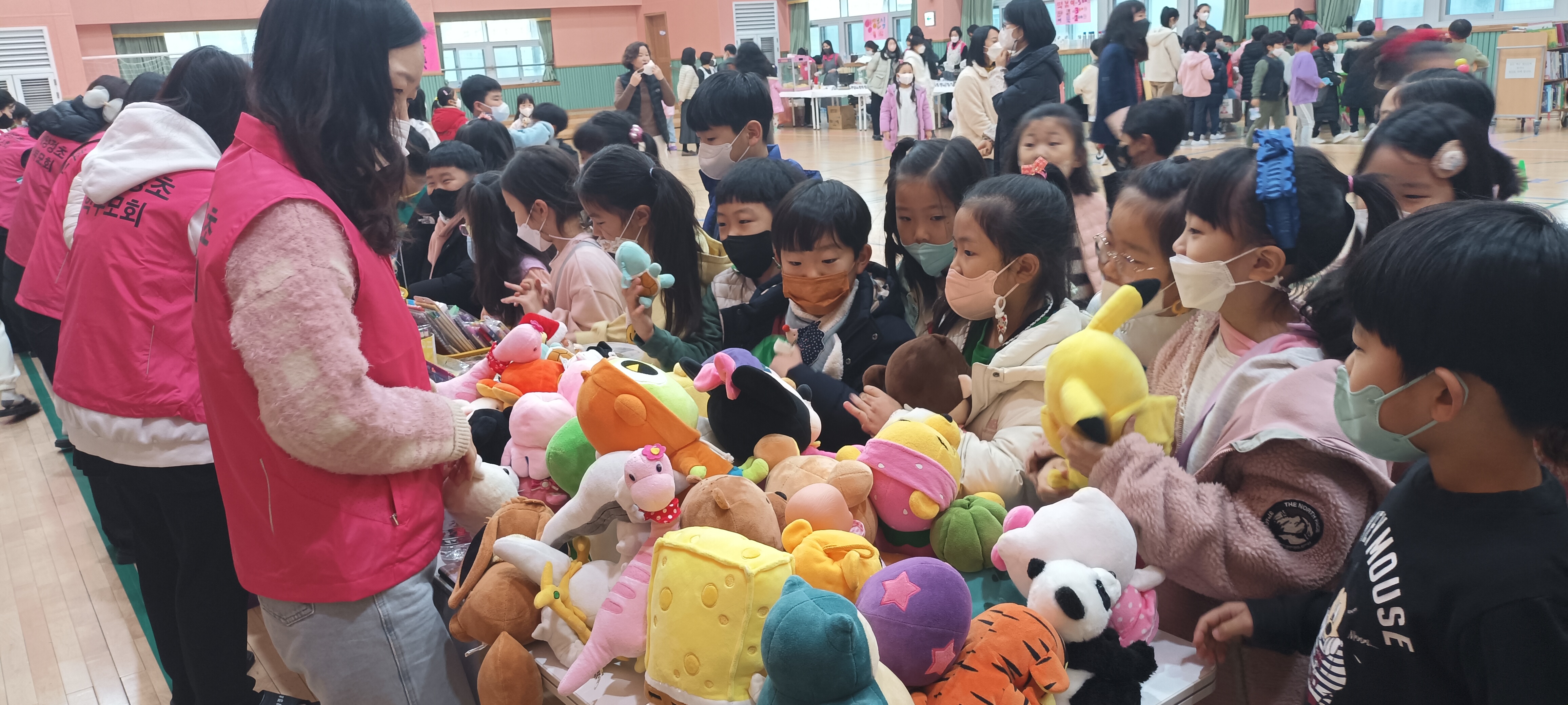 거제양정초 ‘양정 사랑나눔 알뜰장터’개최 - 관련이미지2