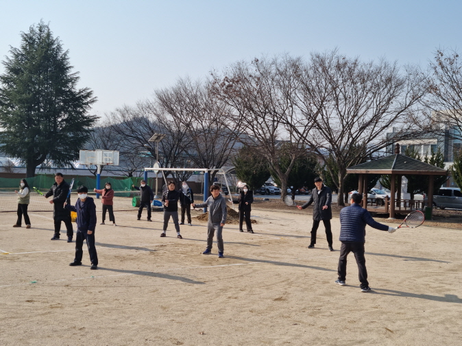 2023학년도 낙동강학생교육원 칠북분원 대안교육 지도역량강화를 위한 교직원 연수 실시 - 관련이미지1