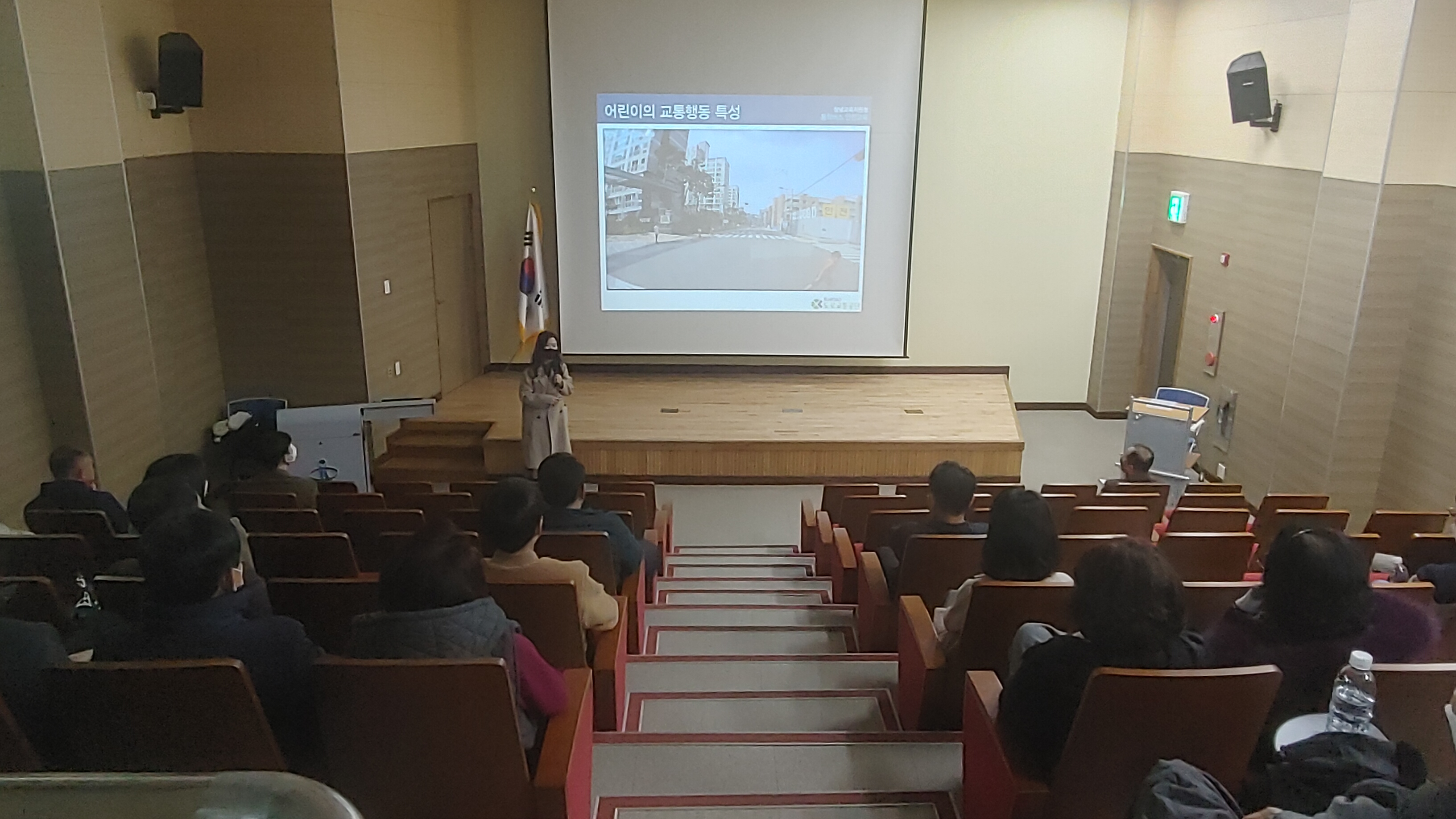 창녕교육지원청, 통학차량 교통안전교육 실시 - 관련이미지1