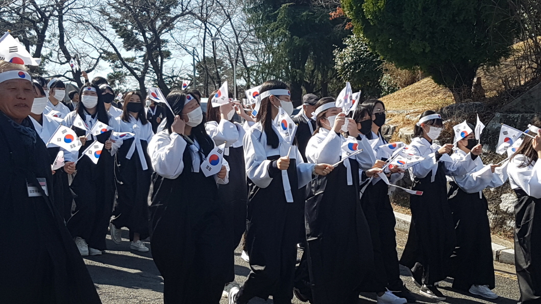 마산의신여중]  3.1 독립만세 재현행사 - 관련이미지2