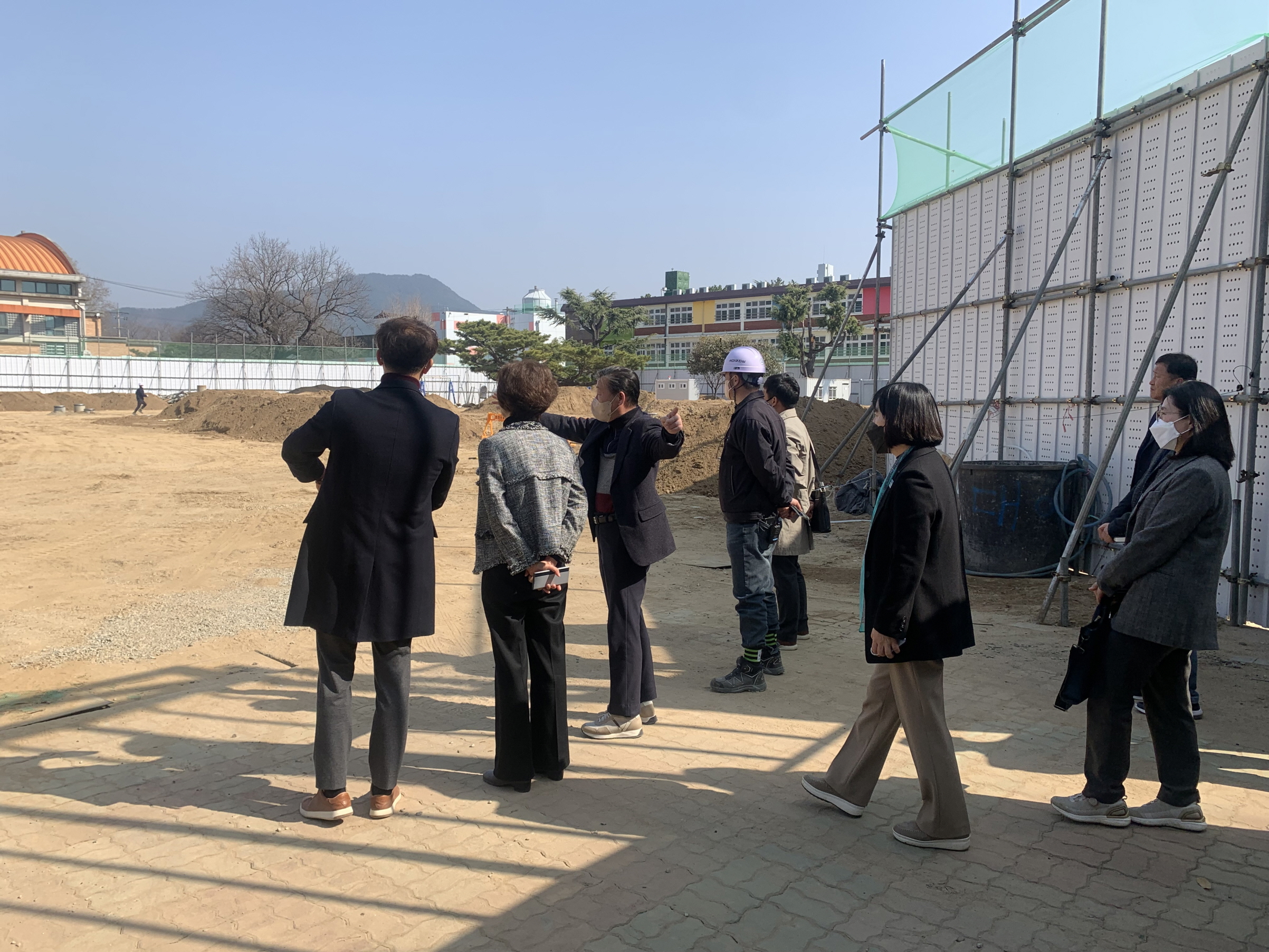 밀양교육지원청, 그린스마트 미래학교 공사 현장 안전 점검 실시 - 관련이미지1
