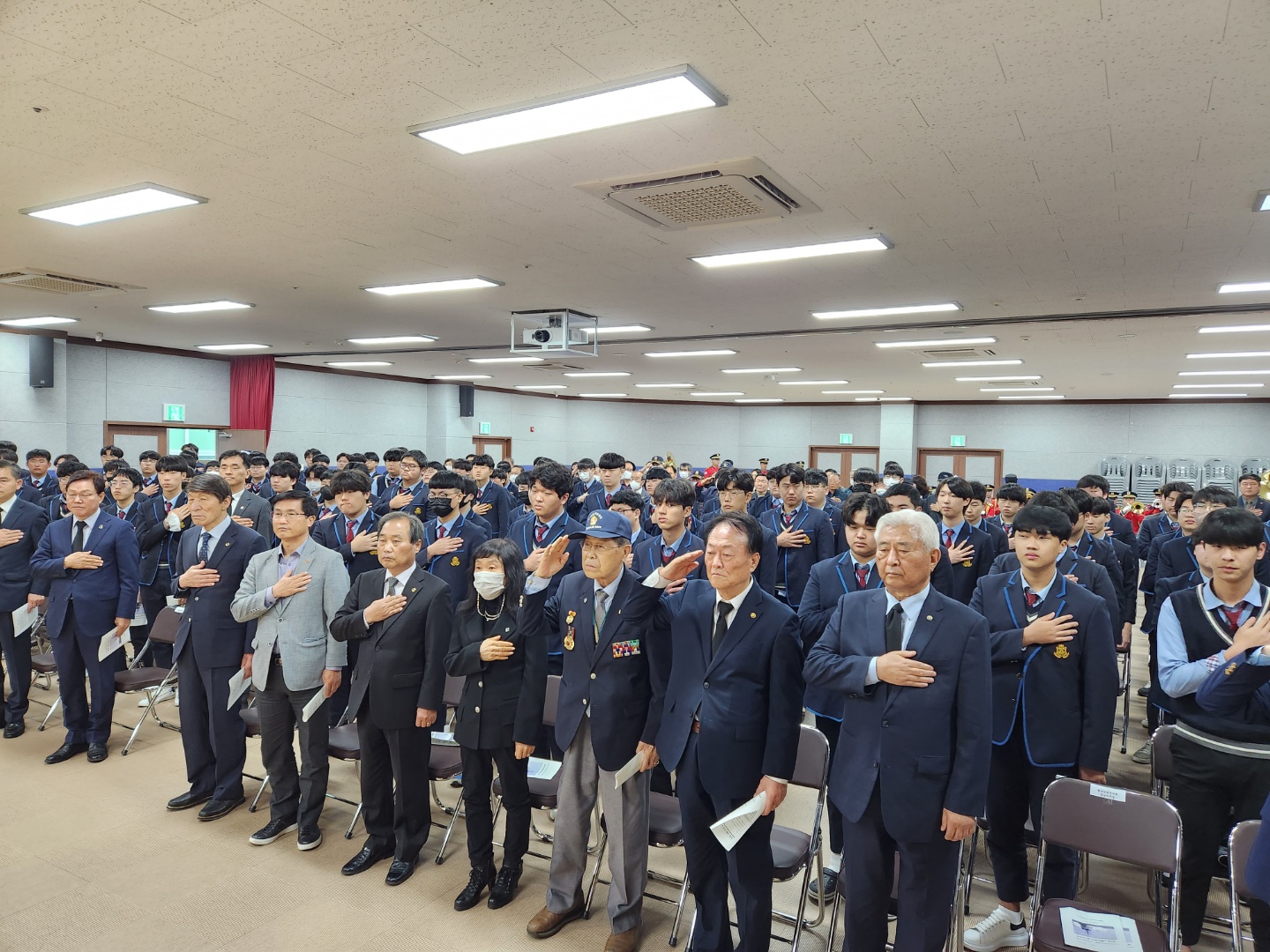 창원공업고, 호국의 별 서해수호 55용사들의 희생을 기리다 - 관련이미지3