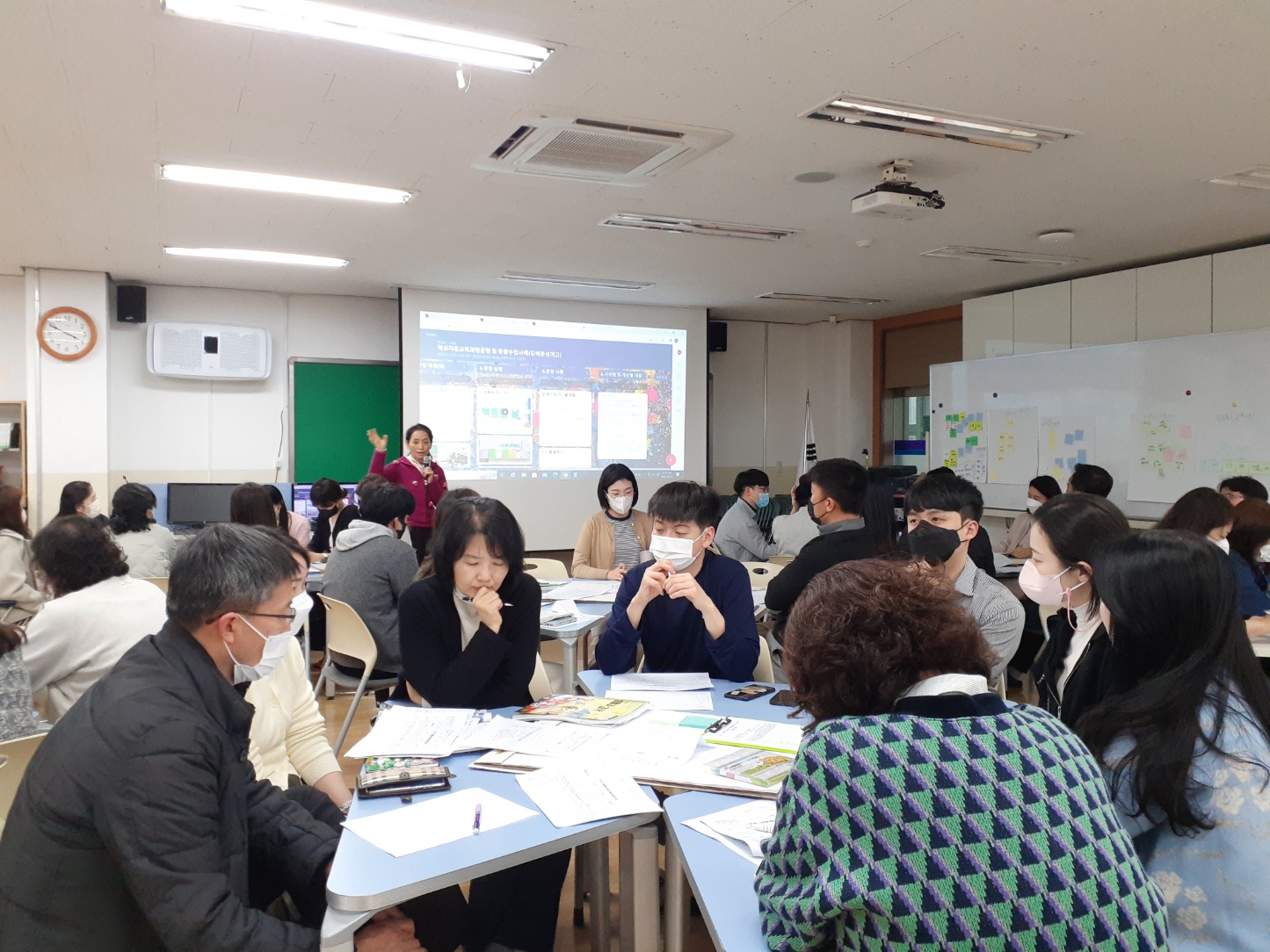 행복학교 7년차 김해분성여고, ‘교과융합프로젝트를 위한 주제통합수업 설계’4차 전학공 실시 - 관련이미지2