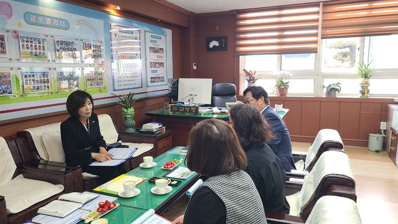 고성교육지원청, 학교 현장과 소통하는 시간 가져 - 관련이미지2