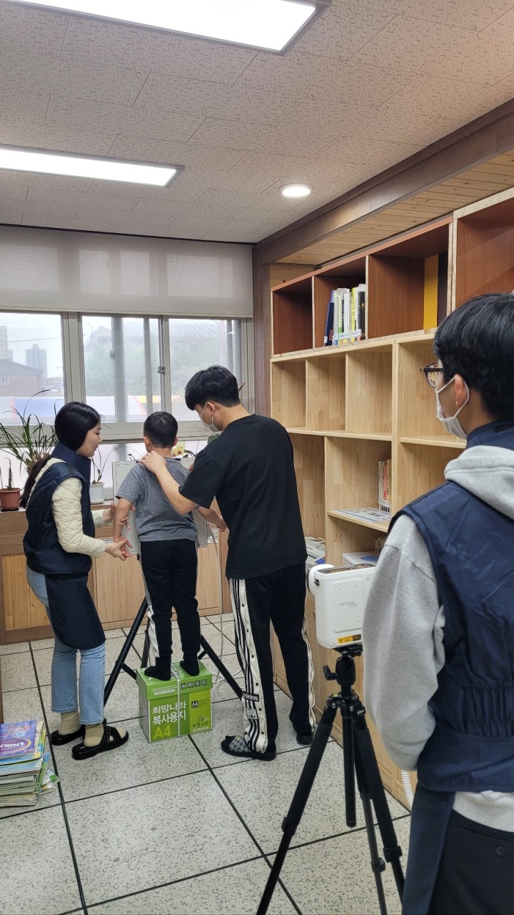 김해합성초등학교, 다문화가정·이주배경 마을주민 대상 무료진료소 열어 - 관련이미지2